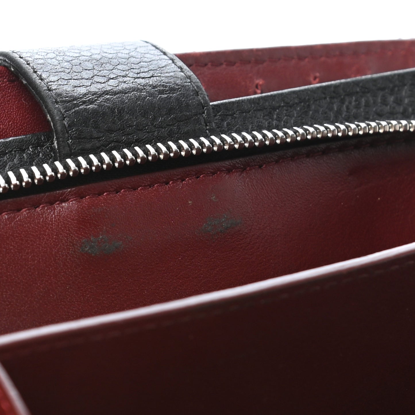 Caviar Quilted Zipped Pocket Wallet Black