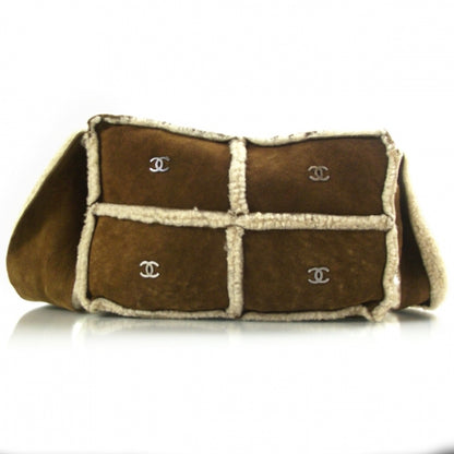 Chanel Sheepskin Sherpa Shoulder Bag 1 of 10