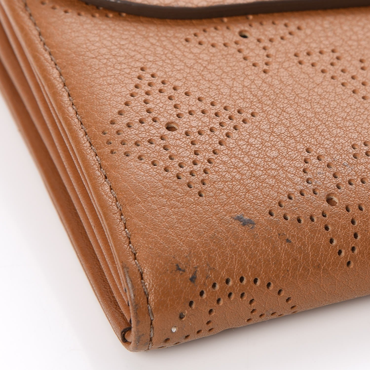 Louis Vuitton Mahina Iris Wallet Caramel 10 of 10