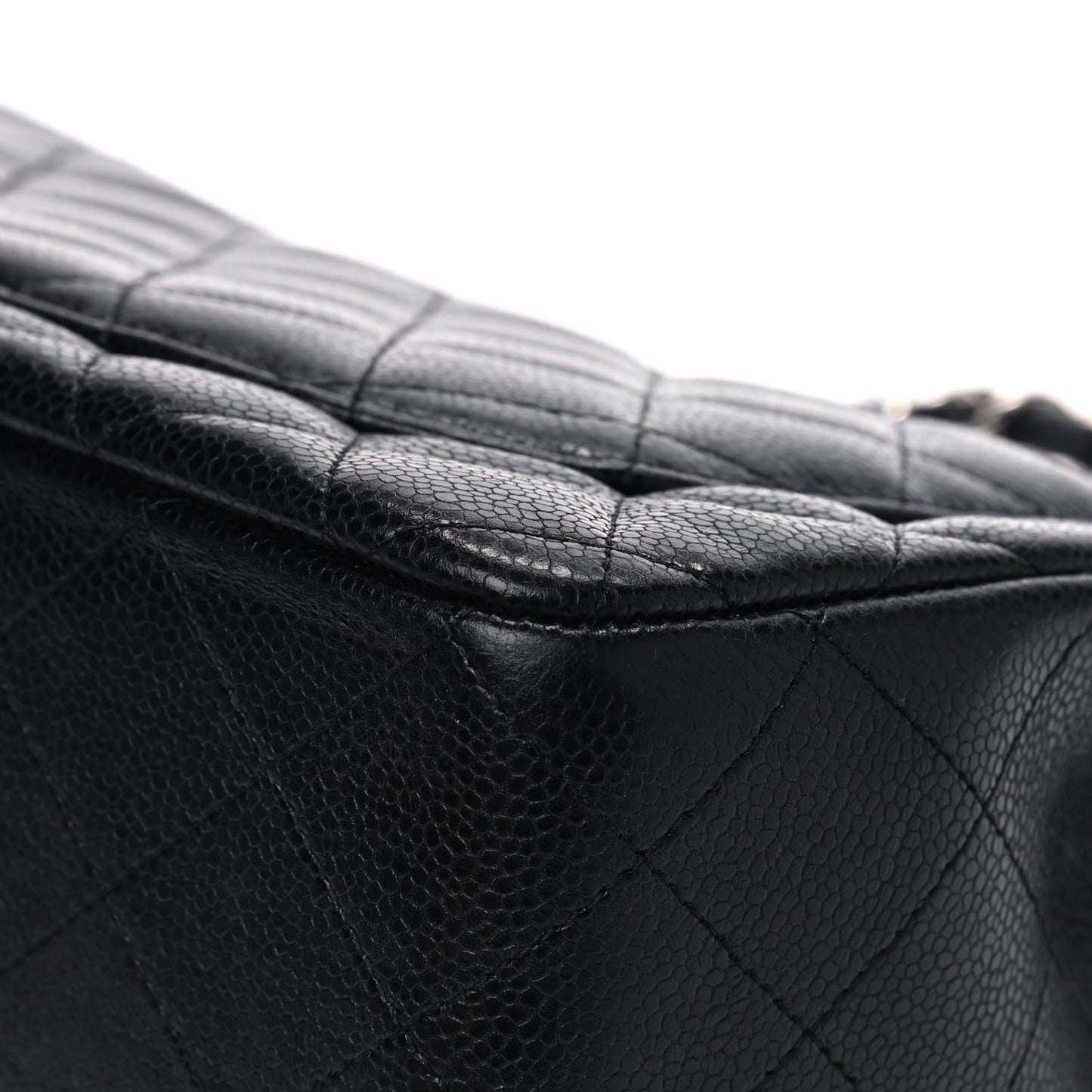 Caviar Quilted Jumbo Single Flap Black
