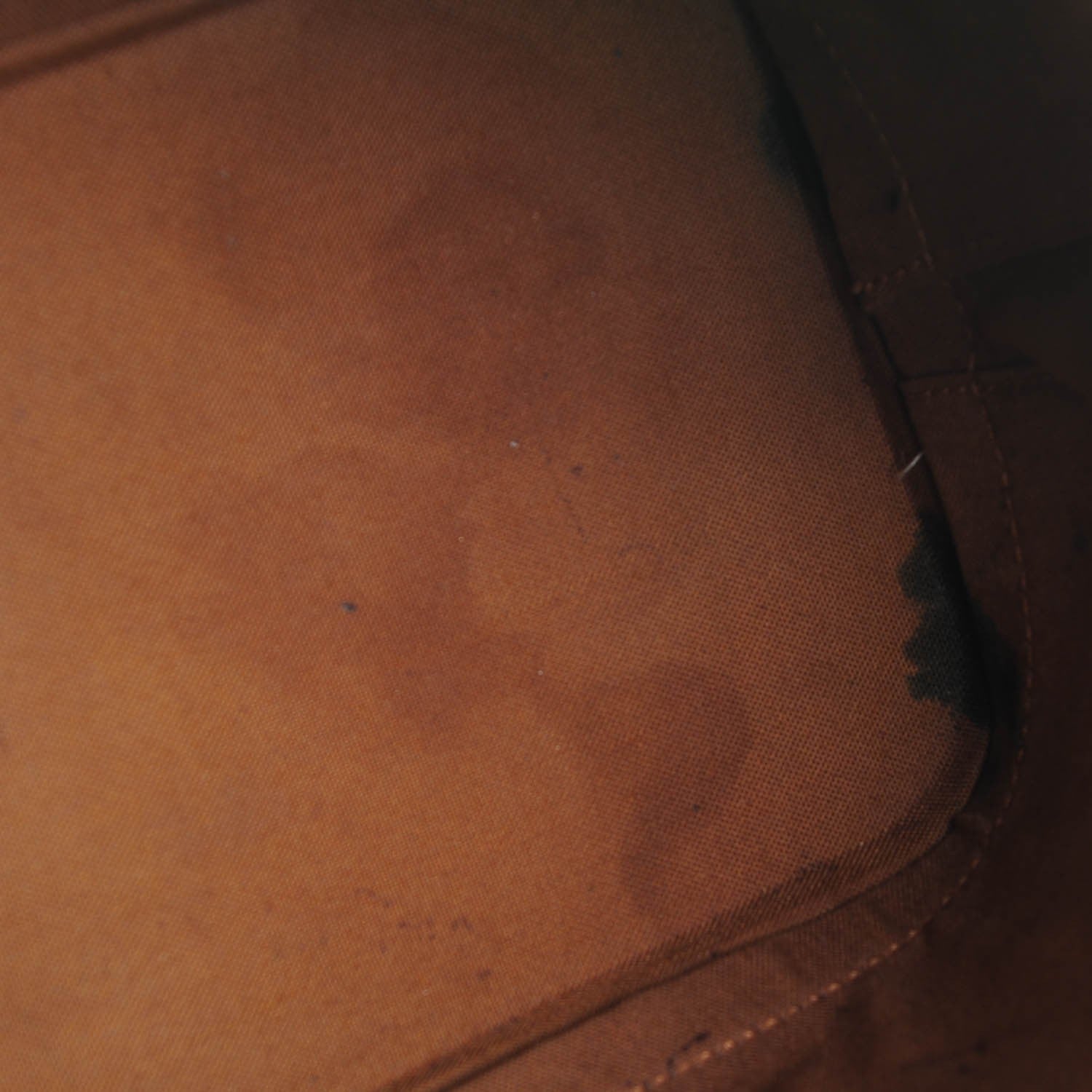Louis Vuitton Monogram Alma PM 13 of 13