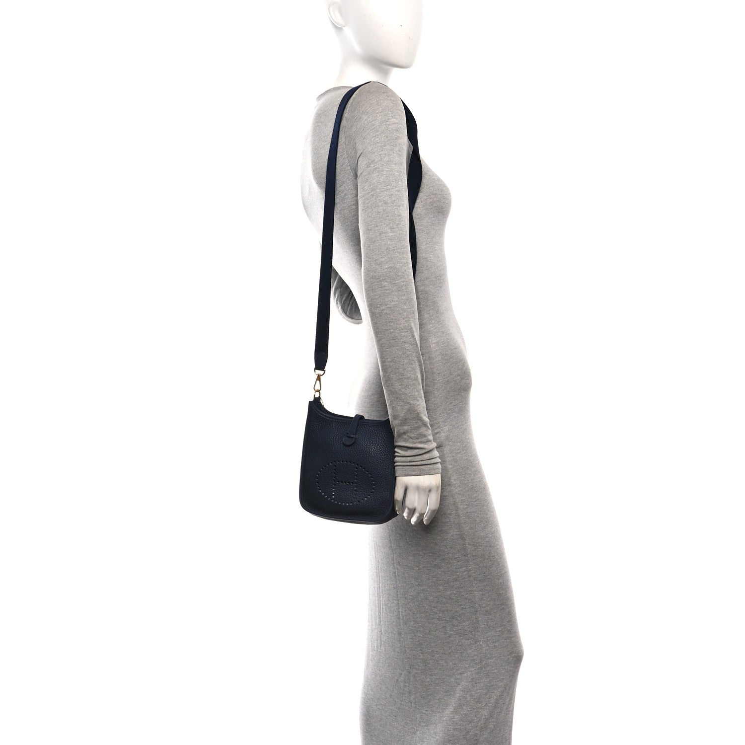 Hermes Taurillon Clemence Evelyne TPM Bleu Nuit Bleu Nuit 2 of 10