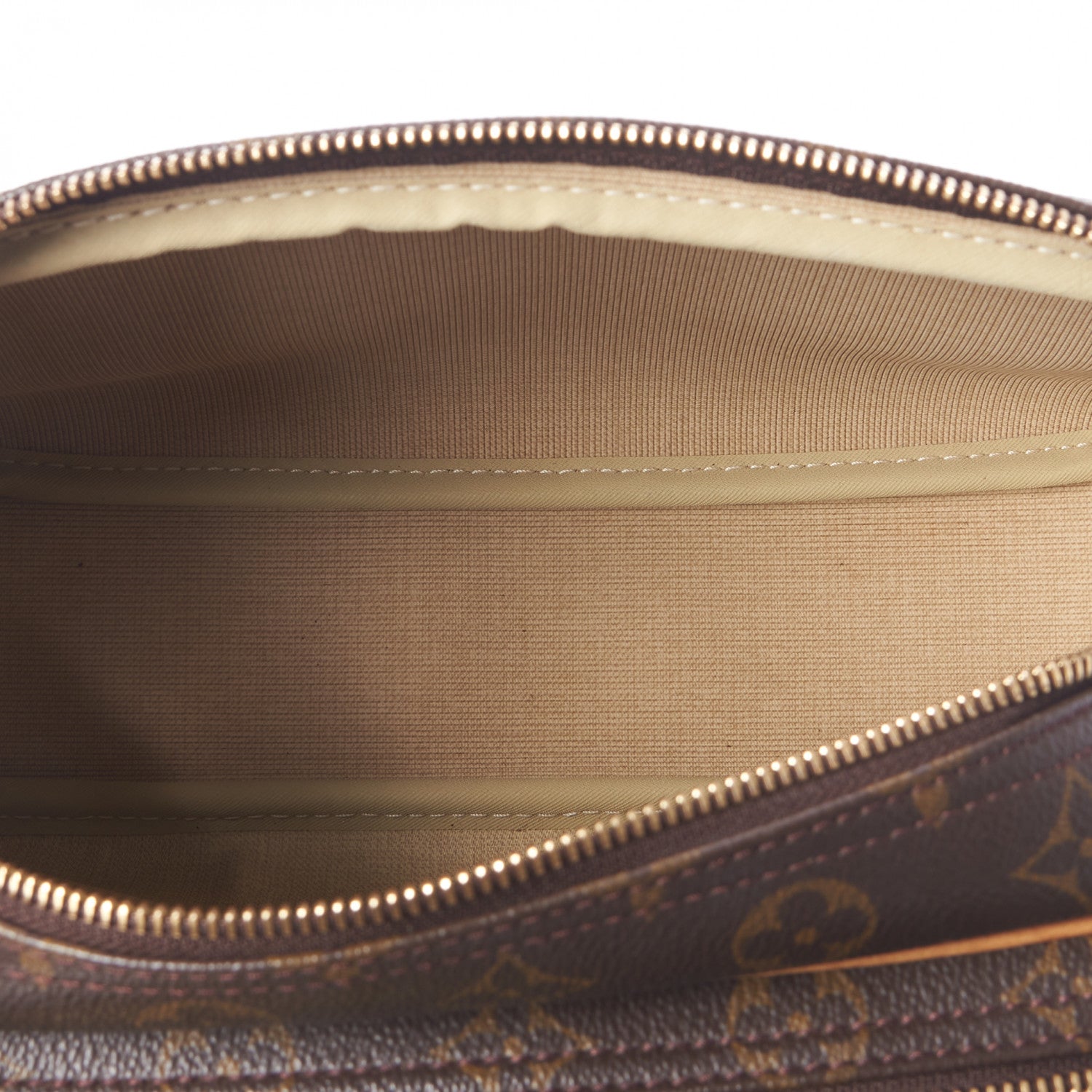 Louis Vuitton Monogram Reporter PM 7 of 10