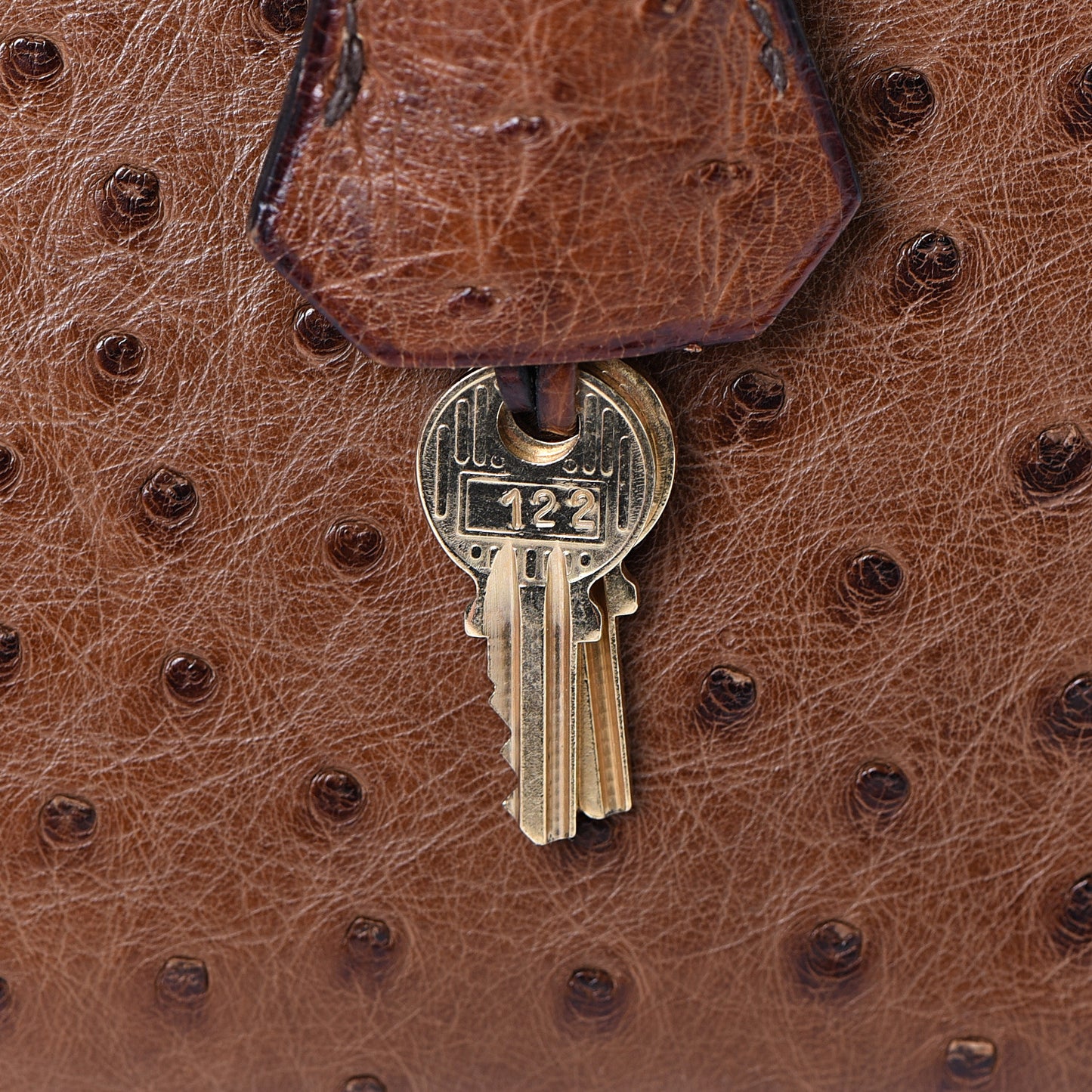Ostrich Kelly Sellier 32