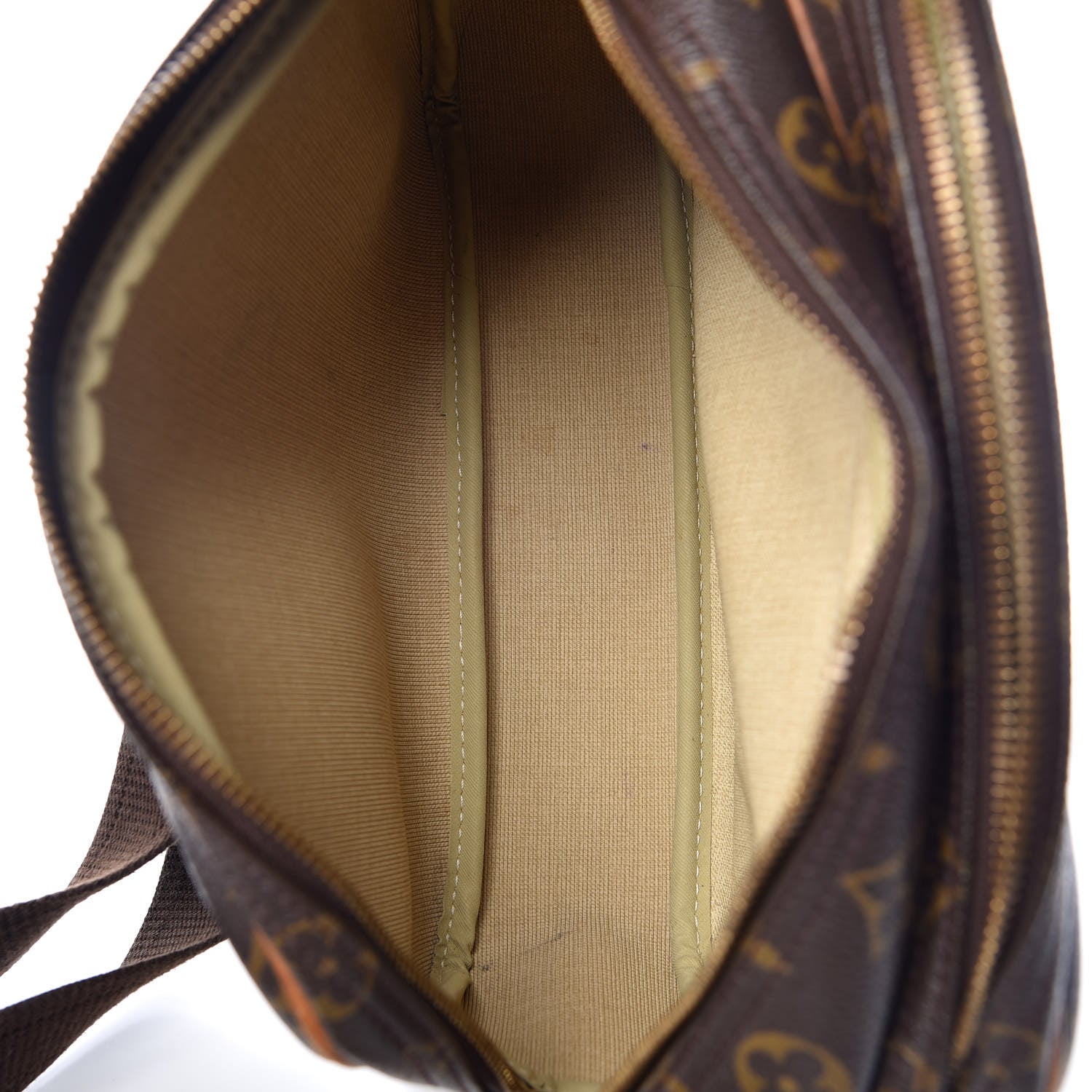 Louis Vuitton Monogram Reporter PM 6 of 17