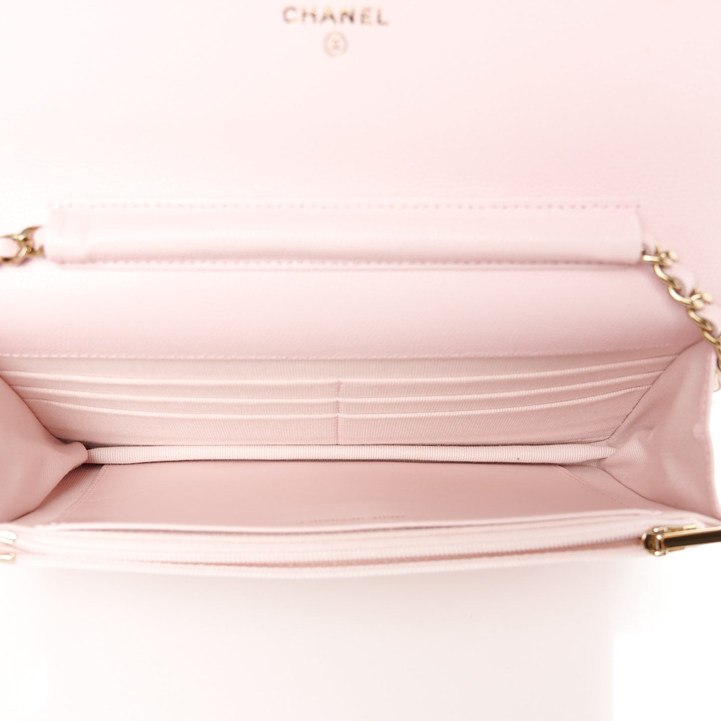 Caviar Quilted Wallet on Chain WOC Light Pink