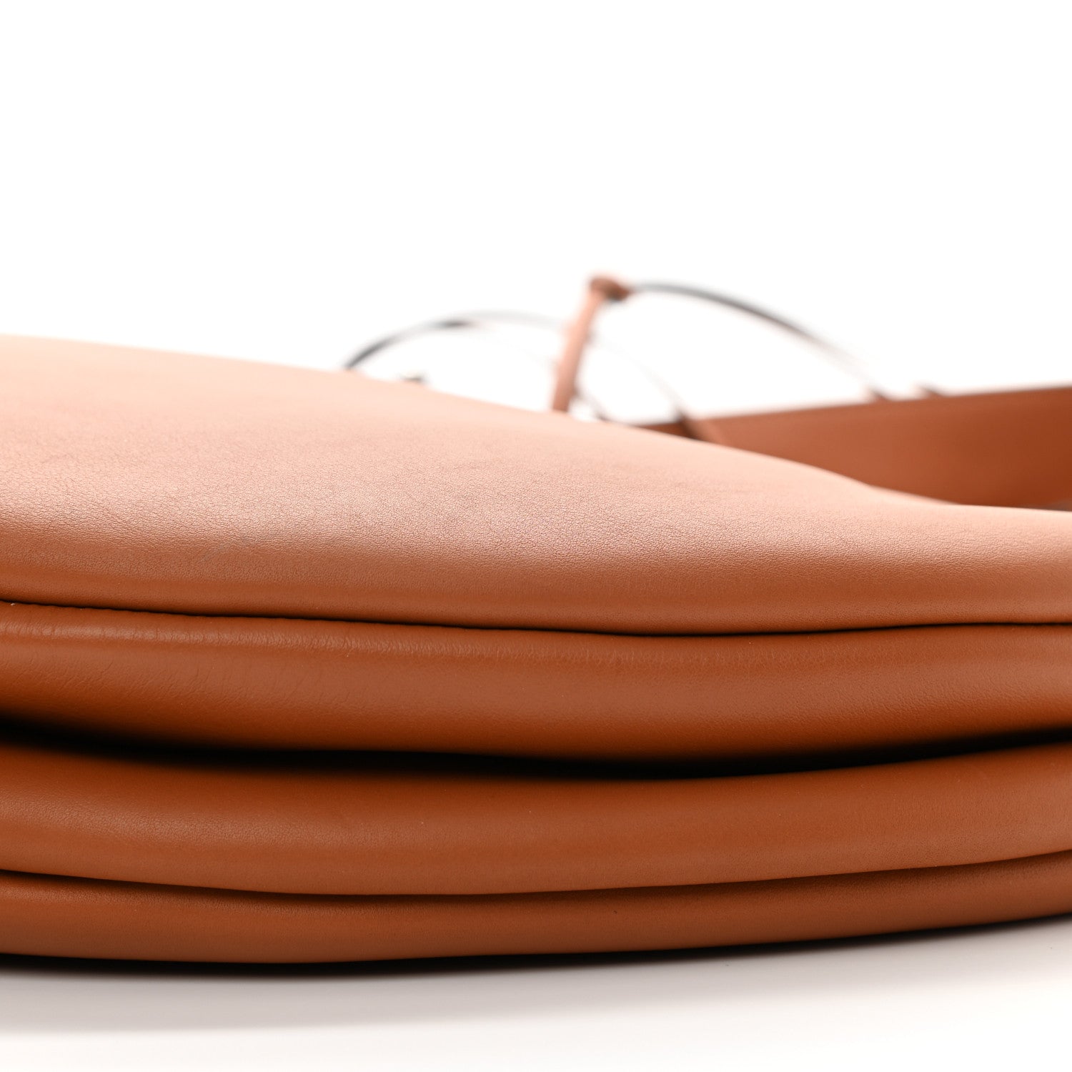 Loewe Calfskin Fortune Hobo Tan 10 of 10
