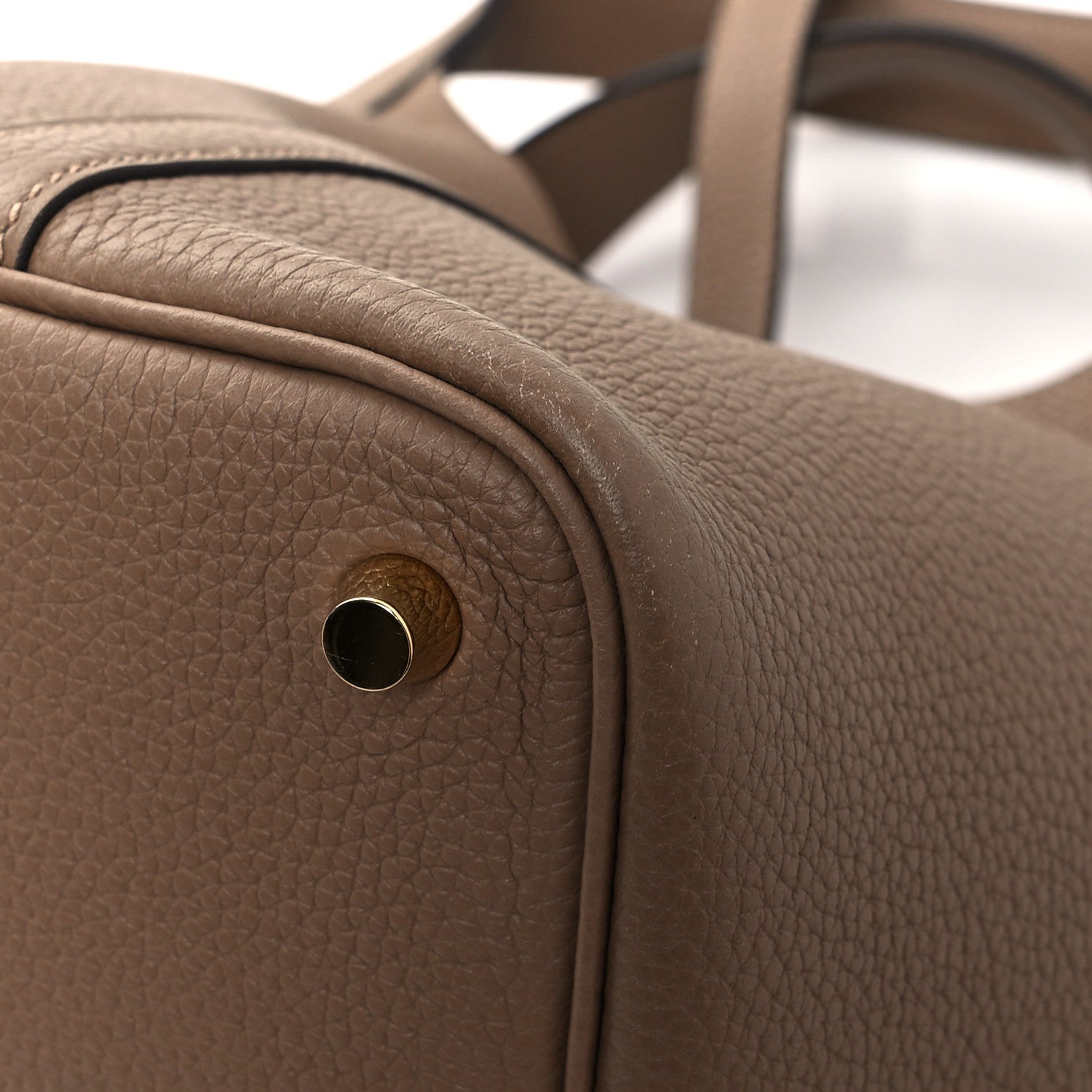 Hermes Taurillon Maurice Picotin Lock 18 PM Beige De Weimar 10 of 10