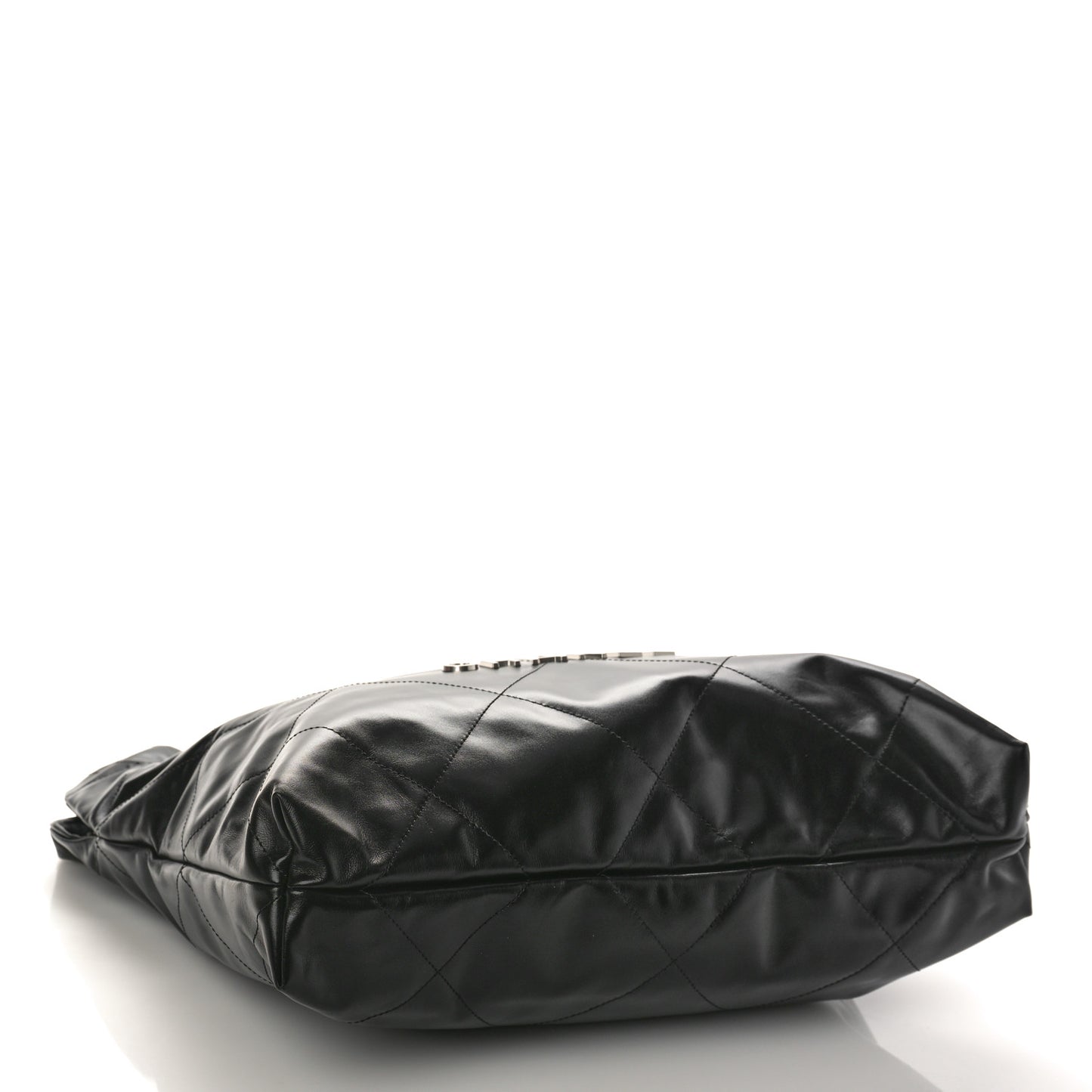 Shiny Calfskin Quilted Chanel 22 Black
