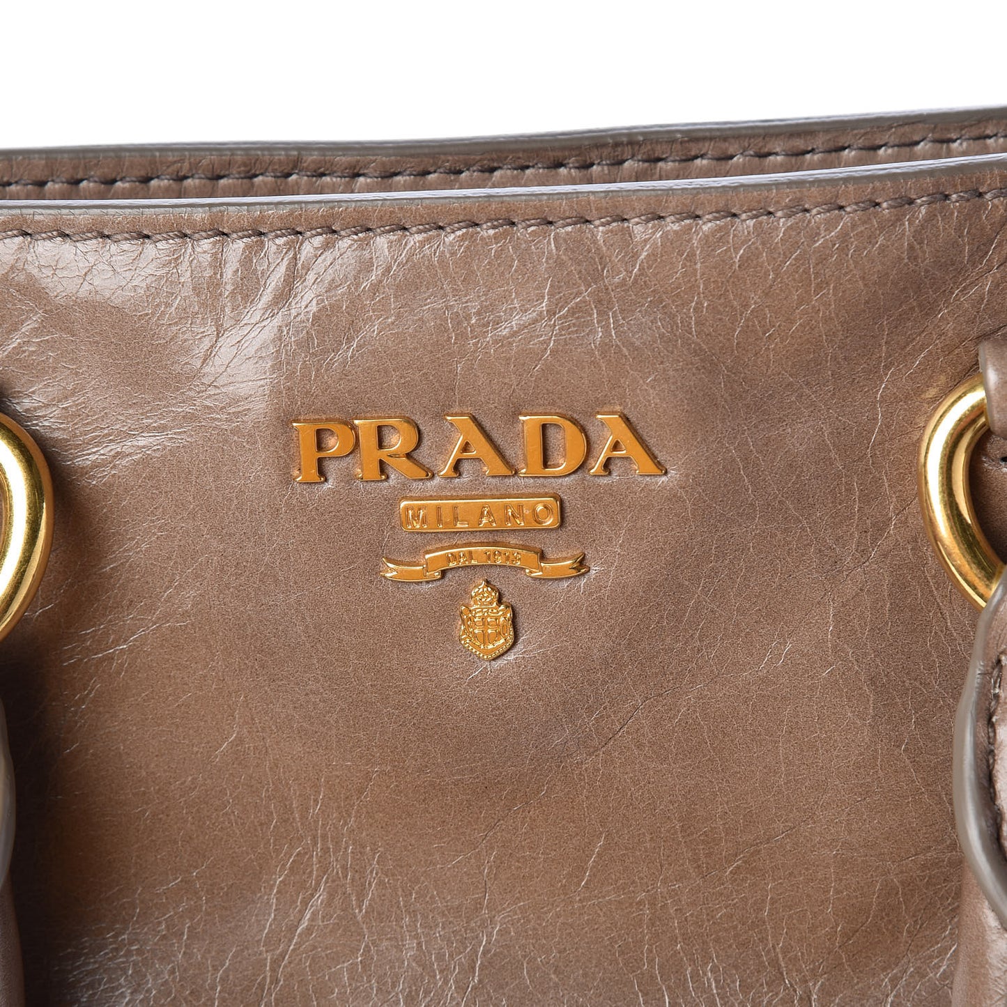 Vitello Shine Tote Argilla