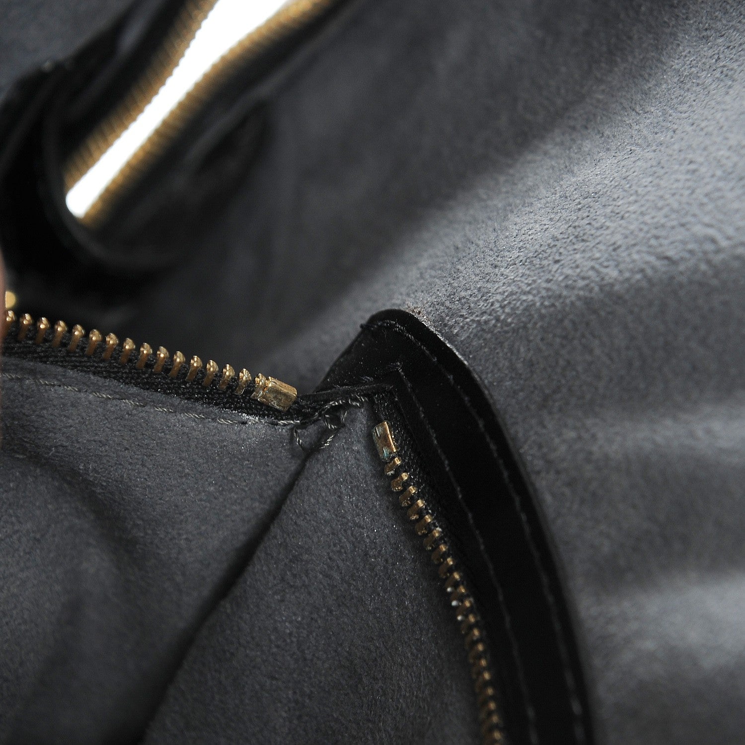 Louis Vuitton Epi Lussac Black 7 of 8