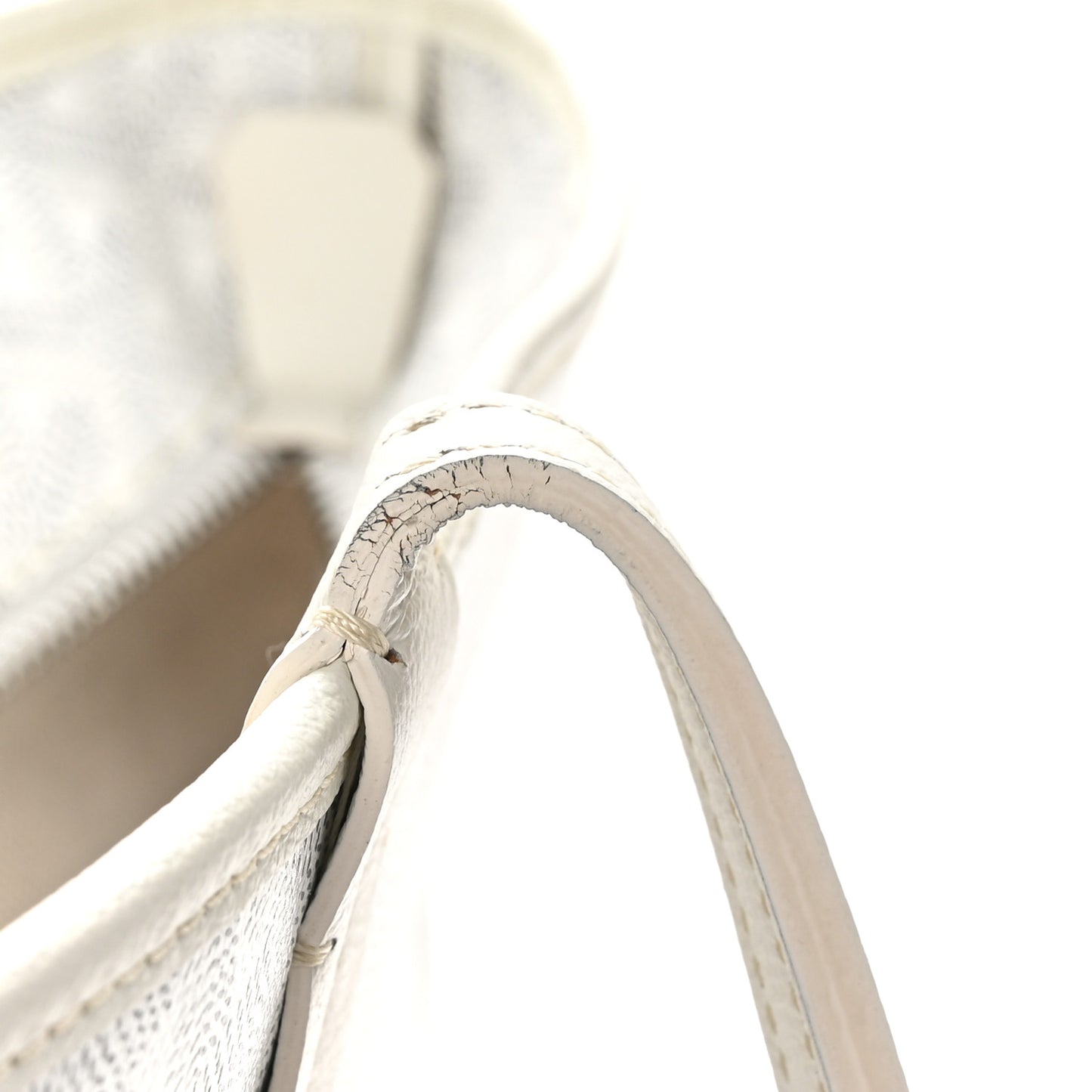 Goyardine Artois MM White