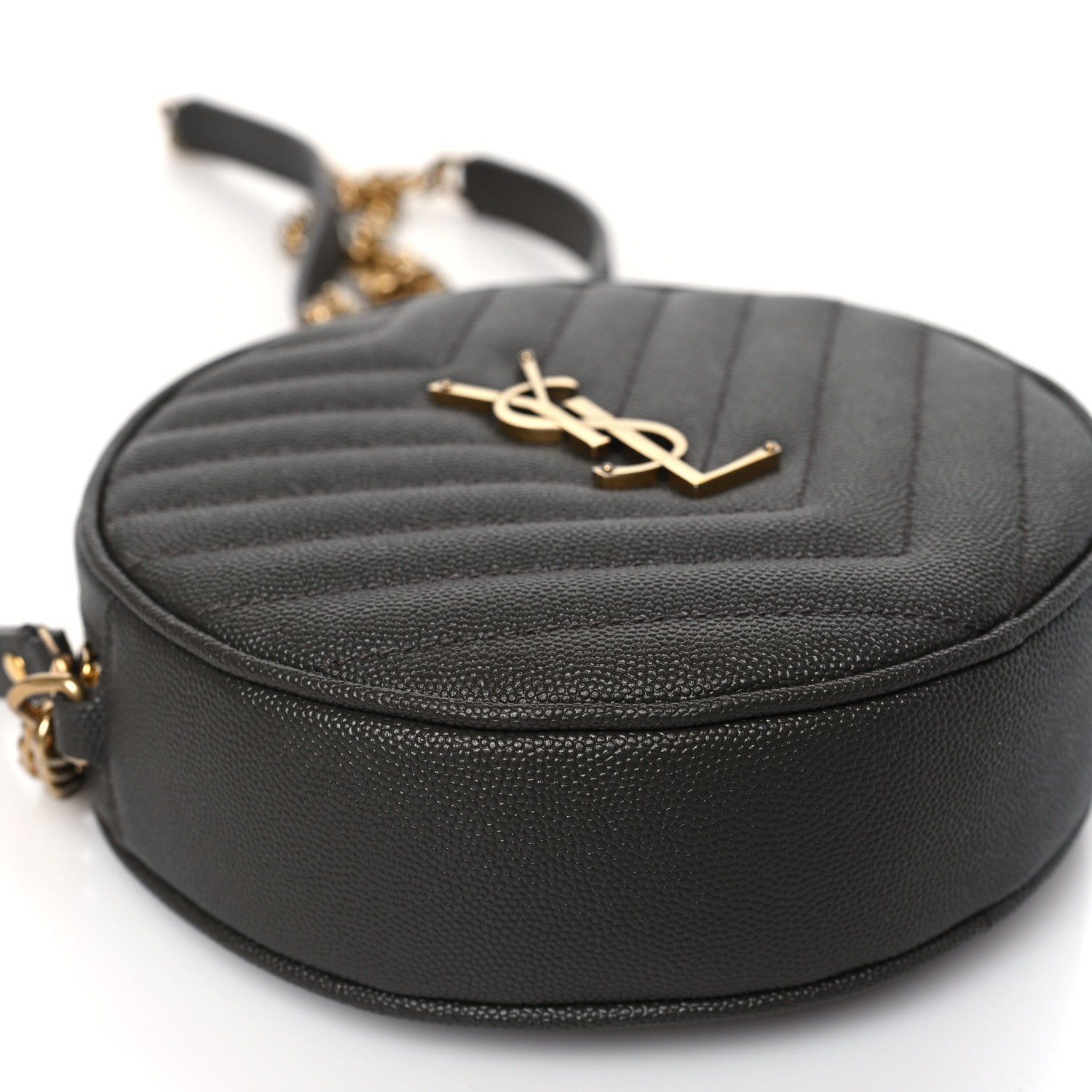 Saint Laurent Grain De Poudre Matelasse Chevron Quilted Round Vinyle Camera Bag Pebble 7 of 8