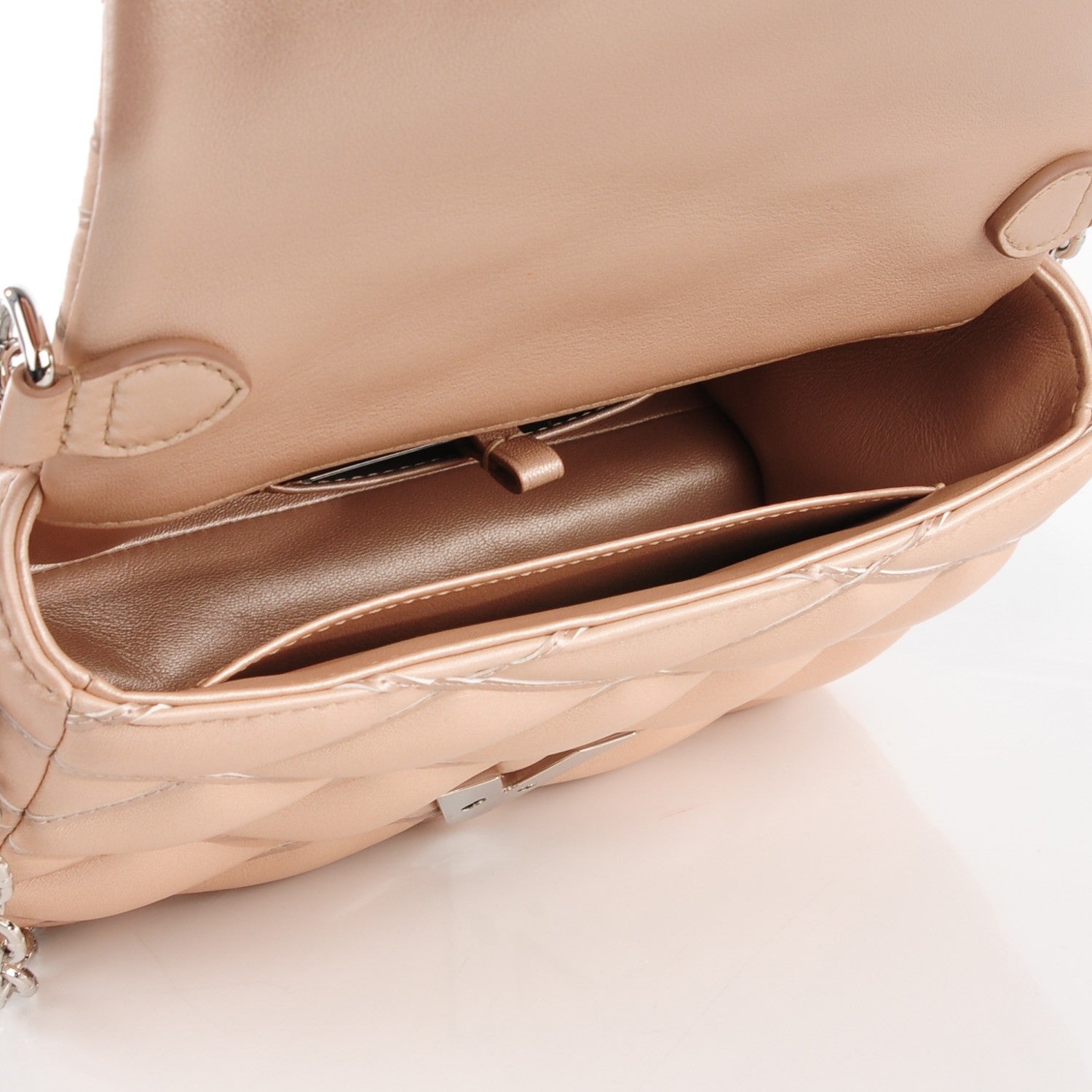 Louis Vuitton Lambskin Malletage GO-14 PM Champagne 5 of 8