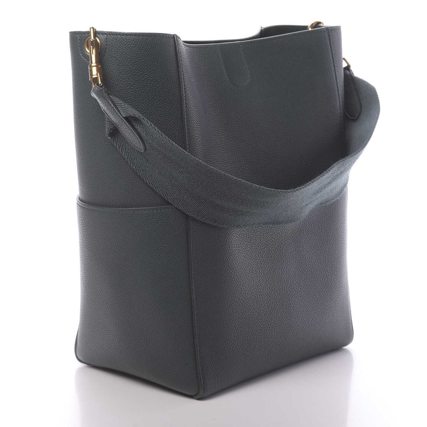 Soft Grained Calfskin Sangle Bucket Bag Amazone