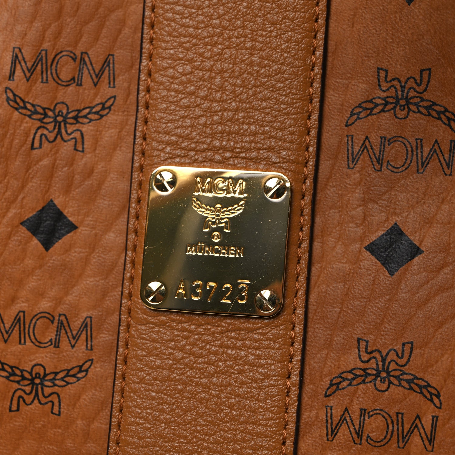 MCM Visetos Medium Liz Reversible Shopper Tote Cognac 17 of 17