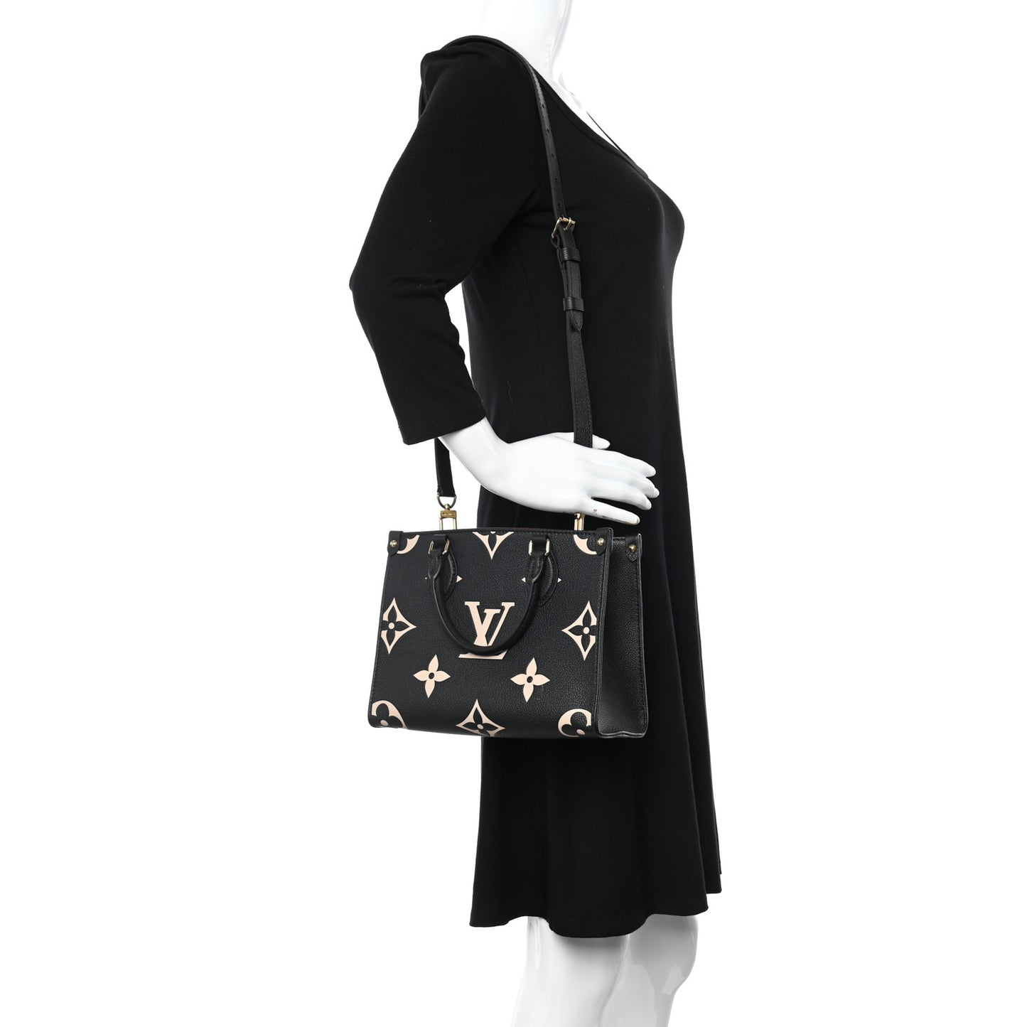 Empreinte Monogram Giant Onthego PM Black Beige