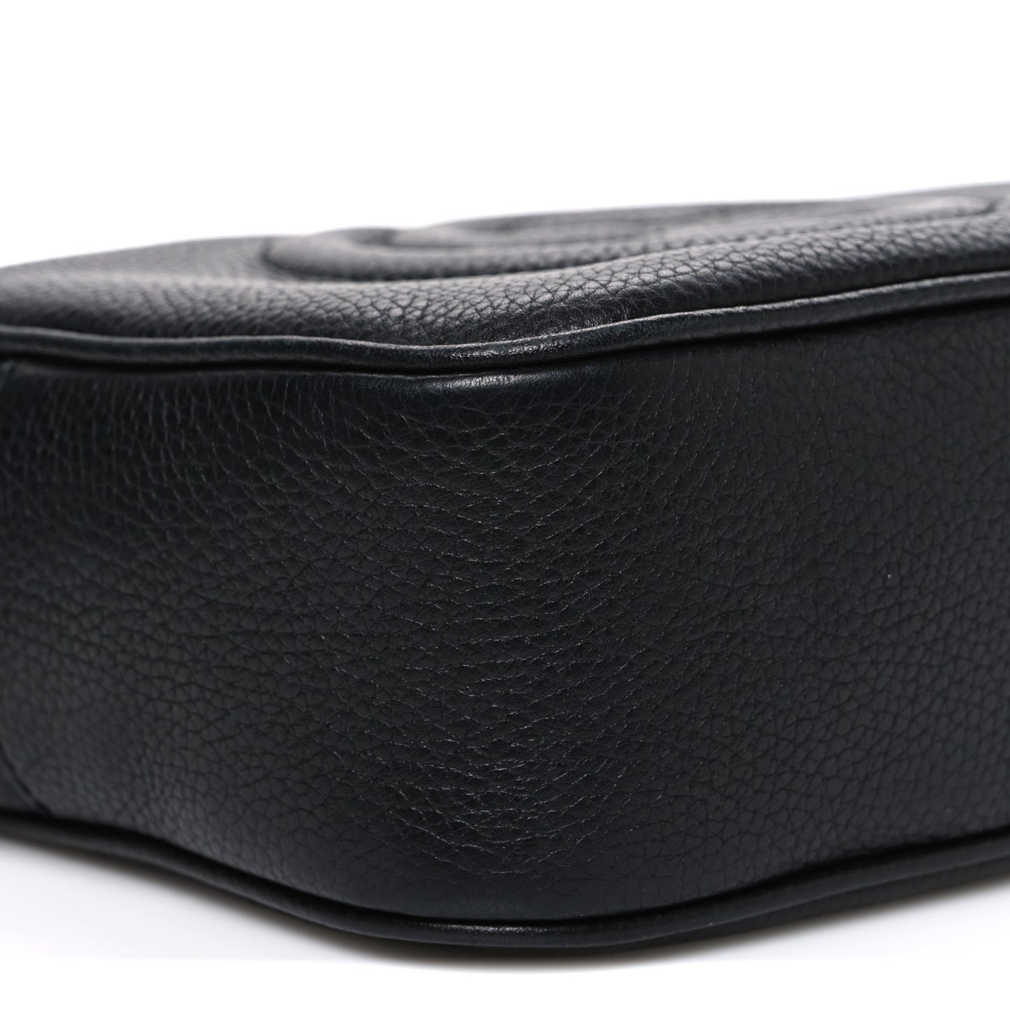 Pebbled Calfskin Small Soho Disco Bag Black