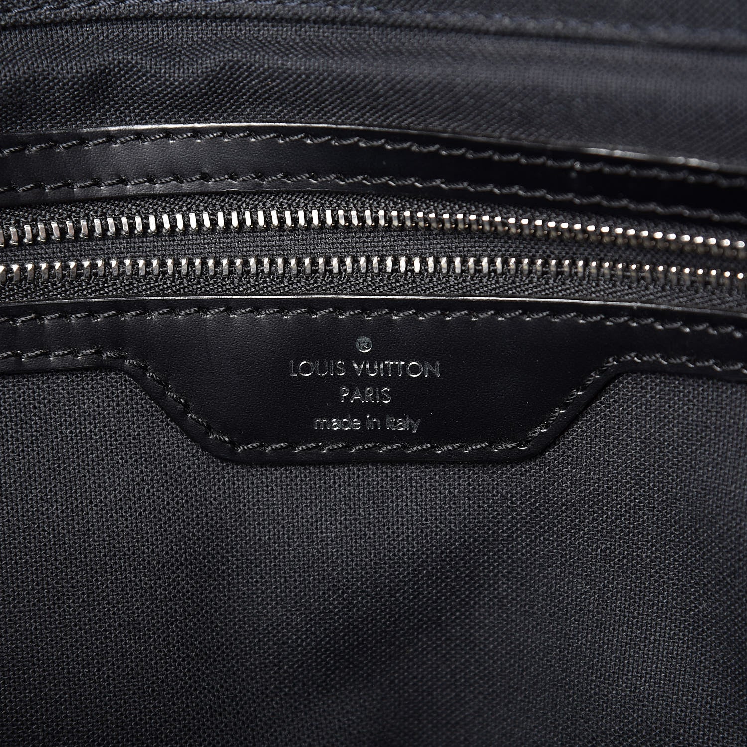 Louis Vuitton Taiga Dersou Messenger Bag Ardoise 6 of 10