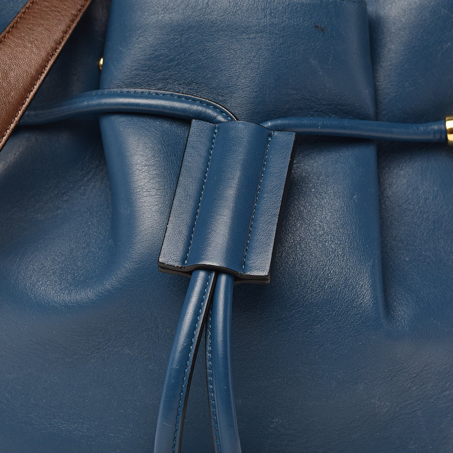 Chloe Calfskin Small Emma Bucket Blue 16 of 16