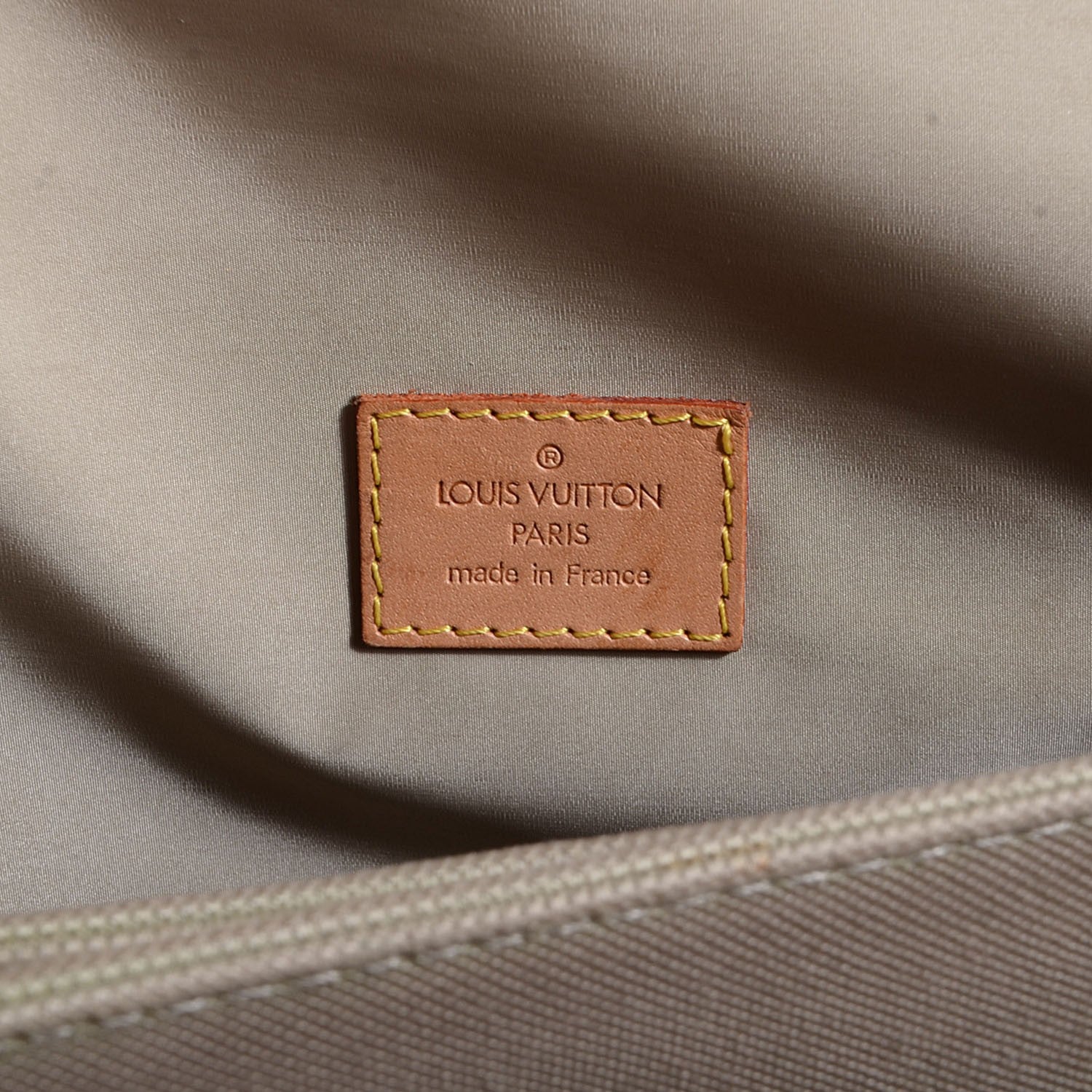Louis Vuitton Damier Geant Messenger Bag Terre 6 of 8