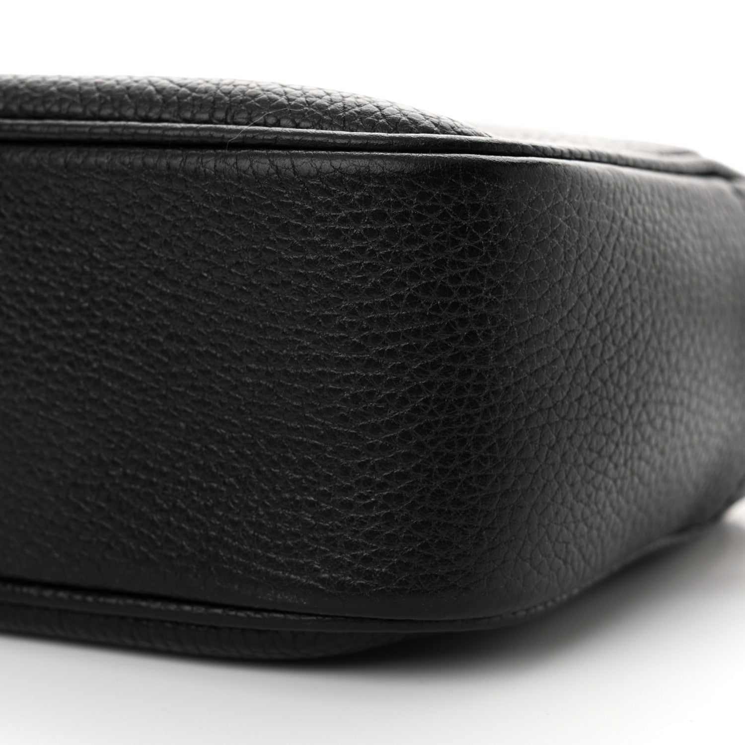 Gucci Pebbled Calfskin Small Soho Disco Bag Black 9 of 11