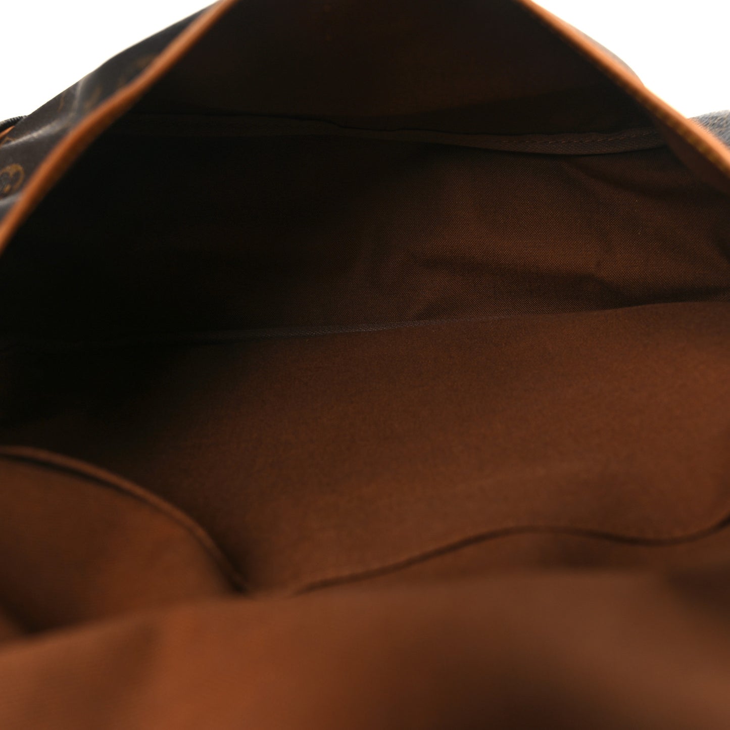 Monogram Saumur 35