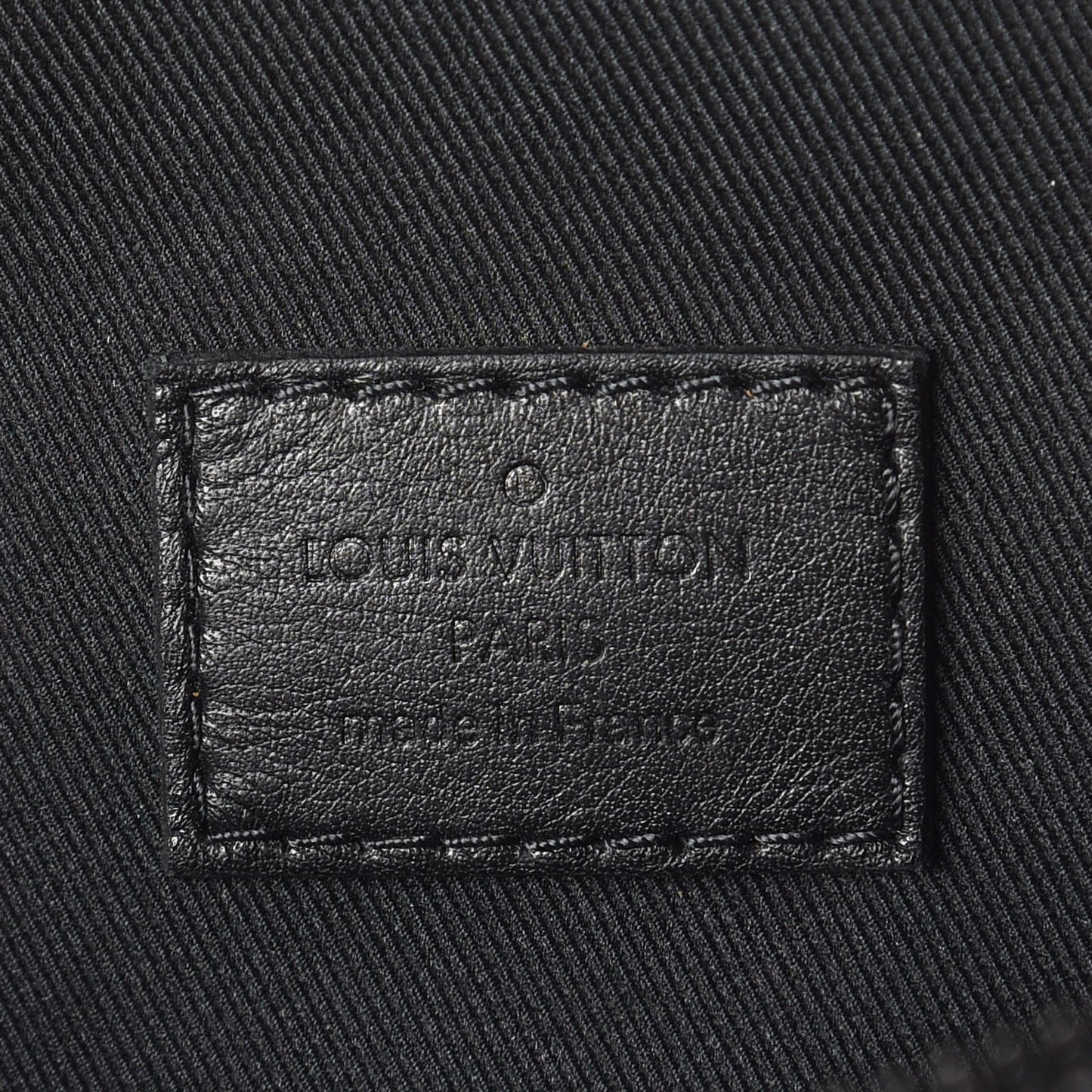 Calfskin Monogram Shadow Discovery Bumbag Black