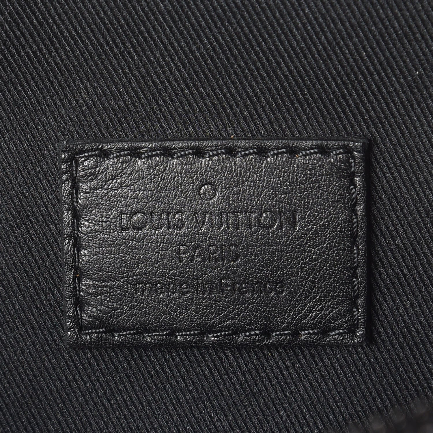 Louis Vuitton Calfskin Monogram Shadow Discovery Bumbag Black 8 of 8