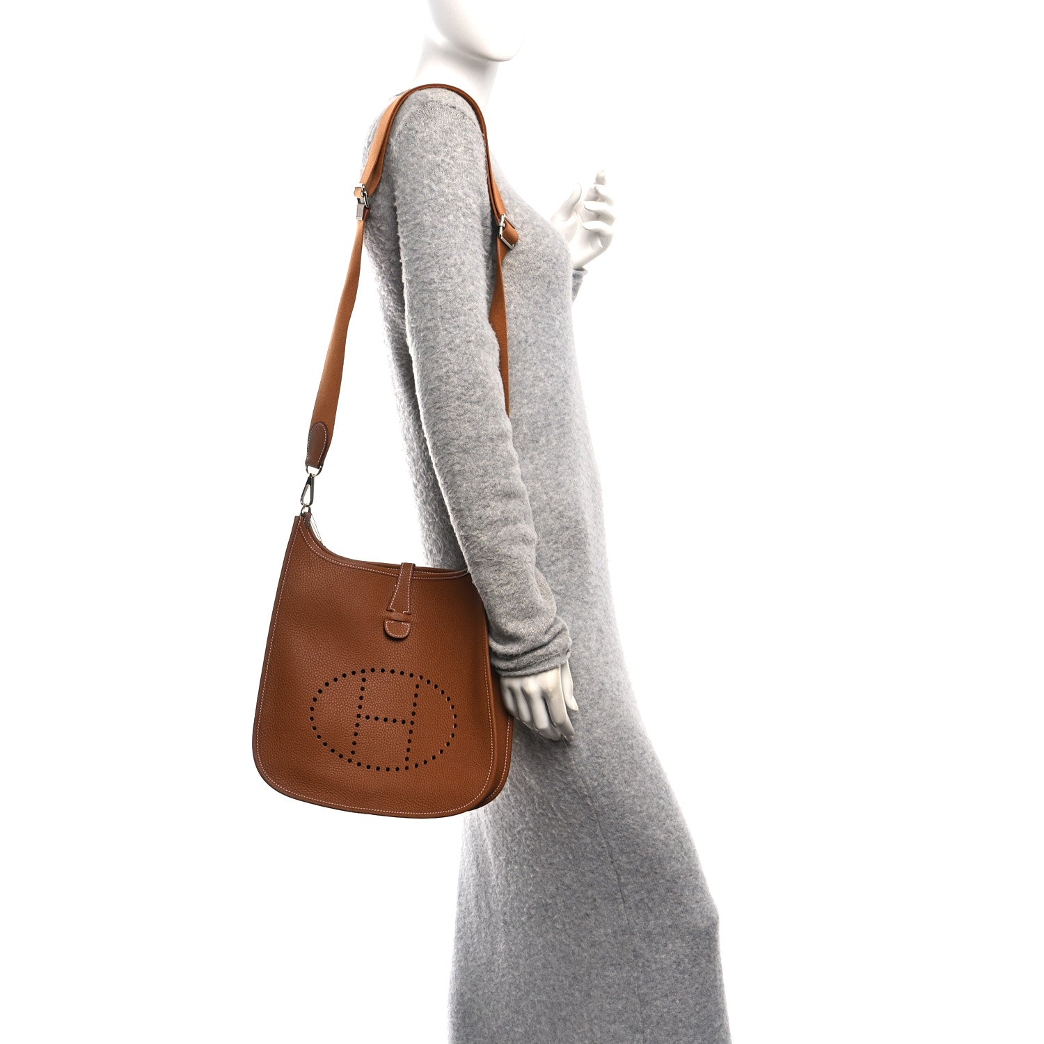 Hermes Taurillon Clemence EVELYNE III PM Gold 2 of 11
