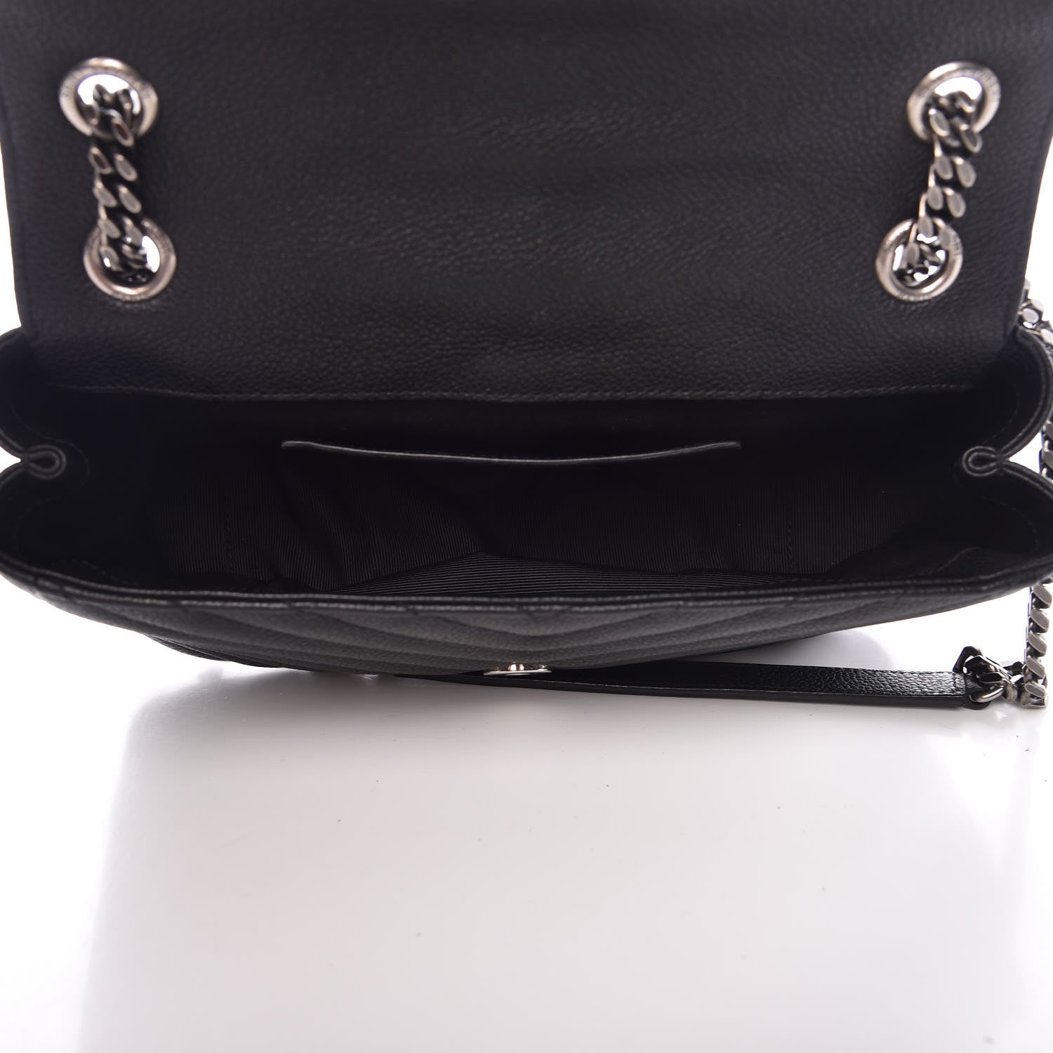 Saint Laurent Grained Calfskin Matelasse Chevron Medium Monogram Chain Bag Black 5 of 9