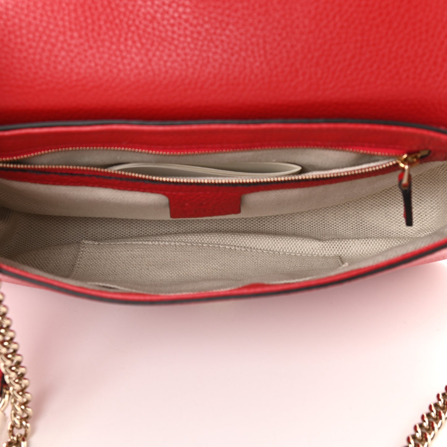 Pebbled Calfskin Medium Soho Flap Crossbody Vibrant Red
