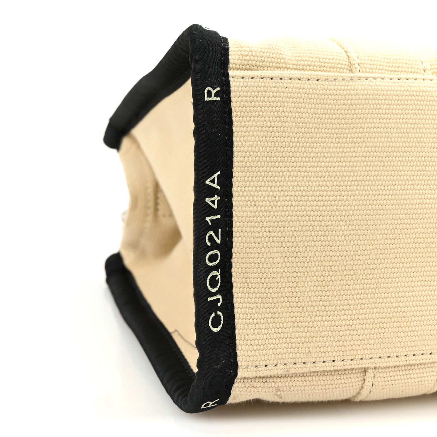Jacquard Medium The Traveler Tote Bag Warm Sand