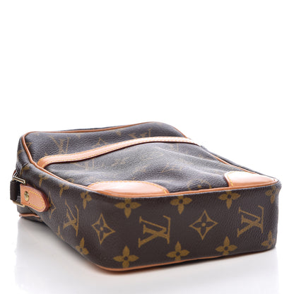Louis Vuitton Monogram Danube 21 4 of 13