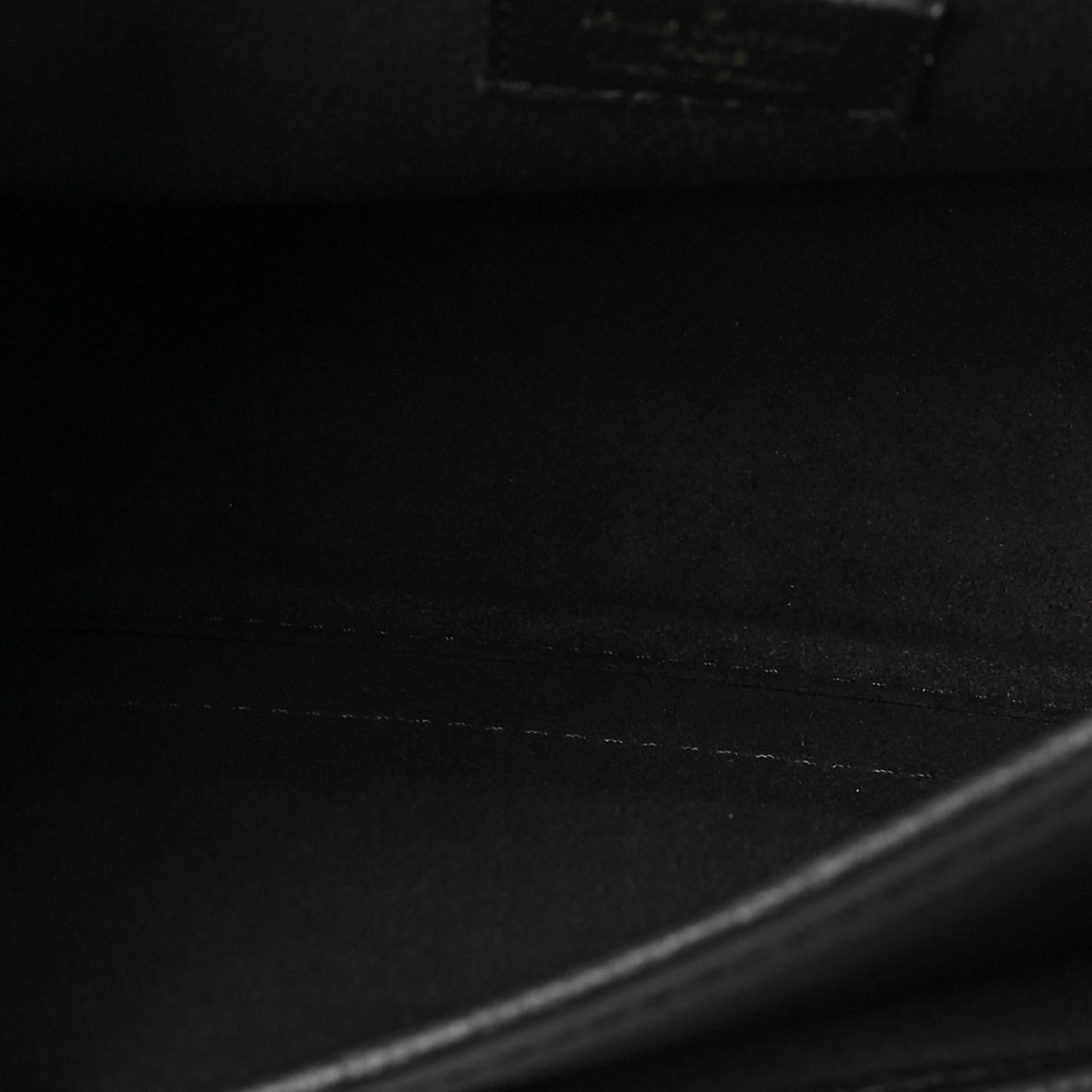 Grained Calfskin Lockme Chain Bag PM Black