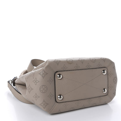 Louis Vuitton Mahina Babylone Chain BB Galet 5 of 11