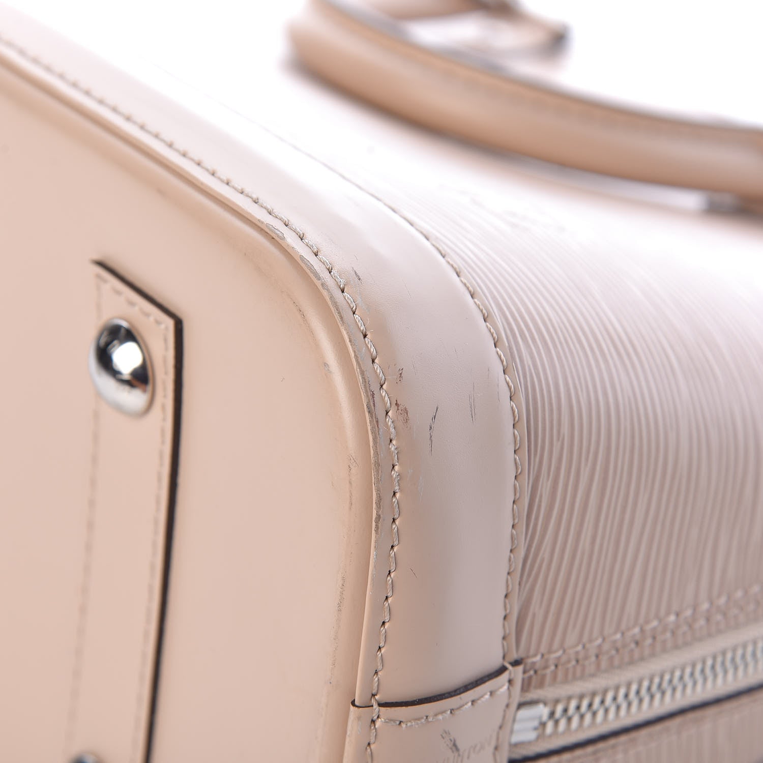 Louis Vuitton Epi Alma PM Dune 12 of 12