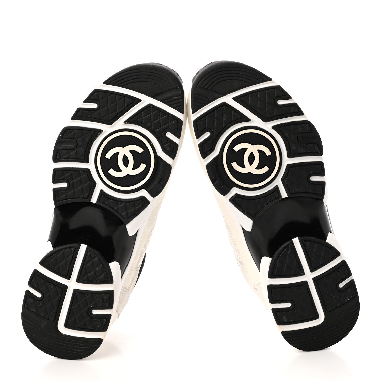 Chanel Mesh Suede Calfskin Grained Calfskin Womens CC Sneakers 39 White Black 5 of 12