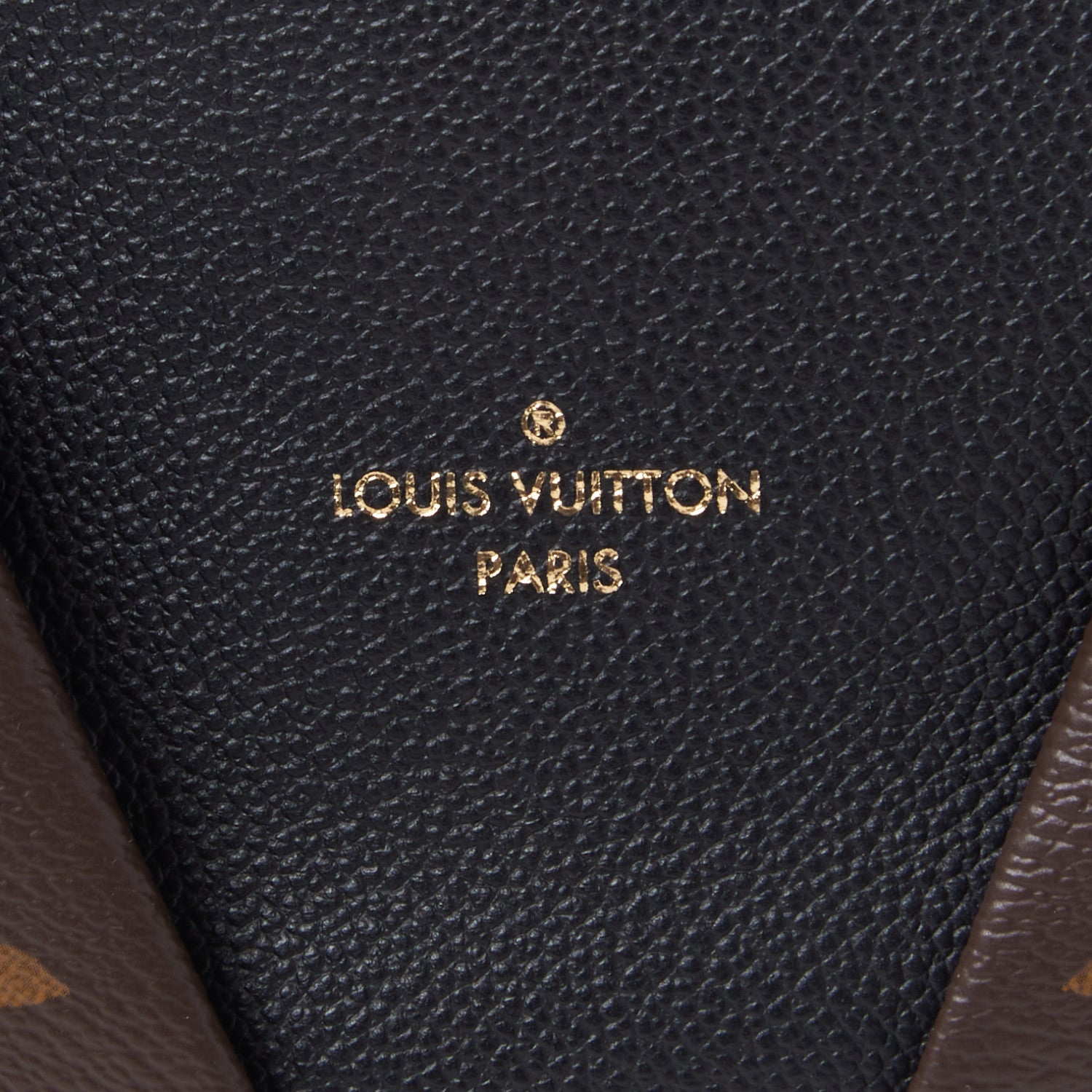 Louis Vuitton Monogram V Tote MM Black 8 of 9