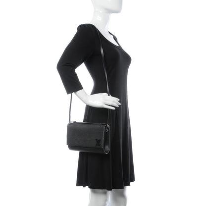 Louis Vuitton Epi Clery Black 2 of 8