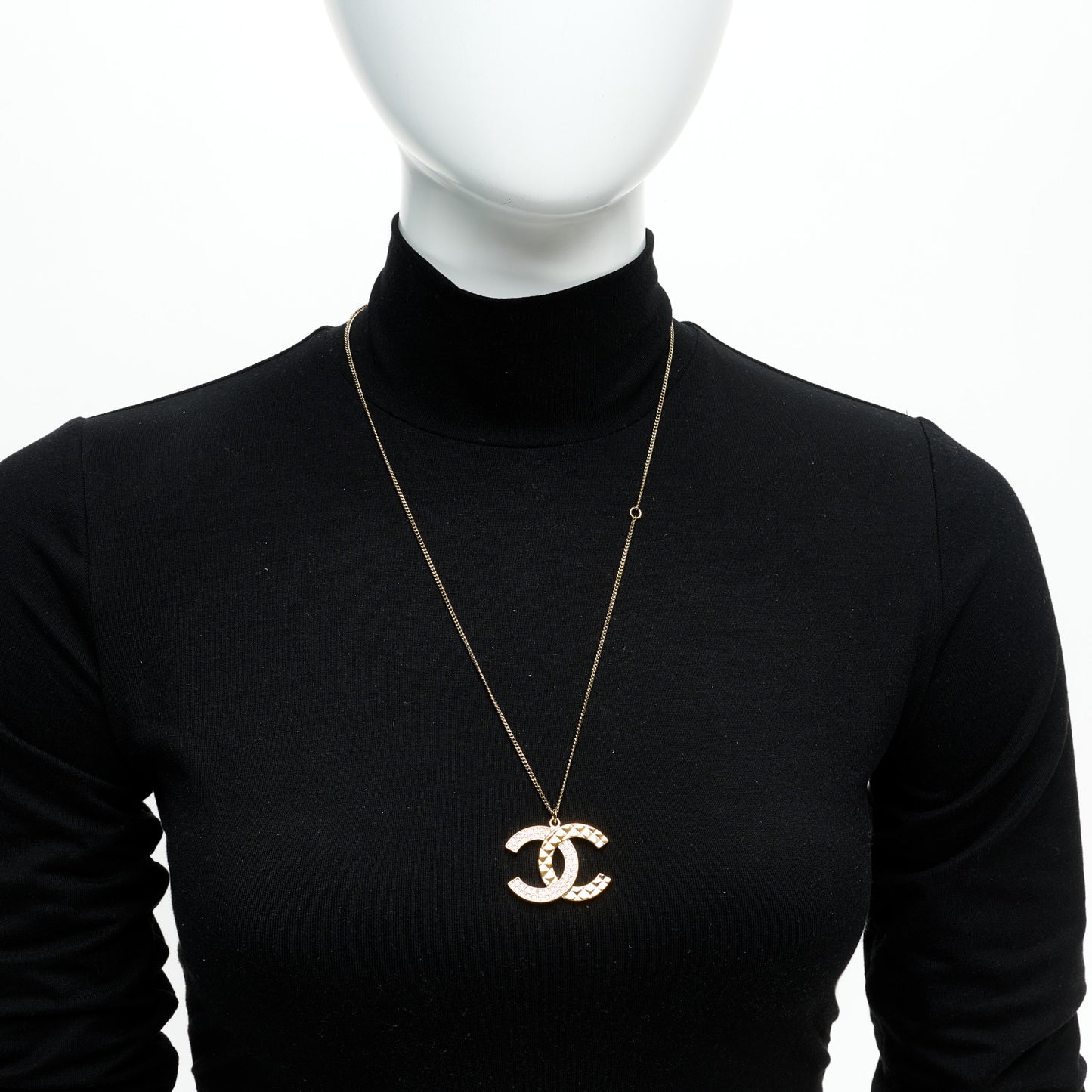 Crystal Metal Quilted CC Pendant Necklace Gold