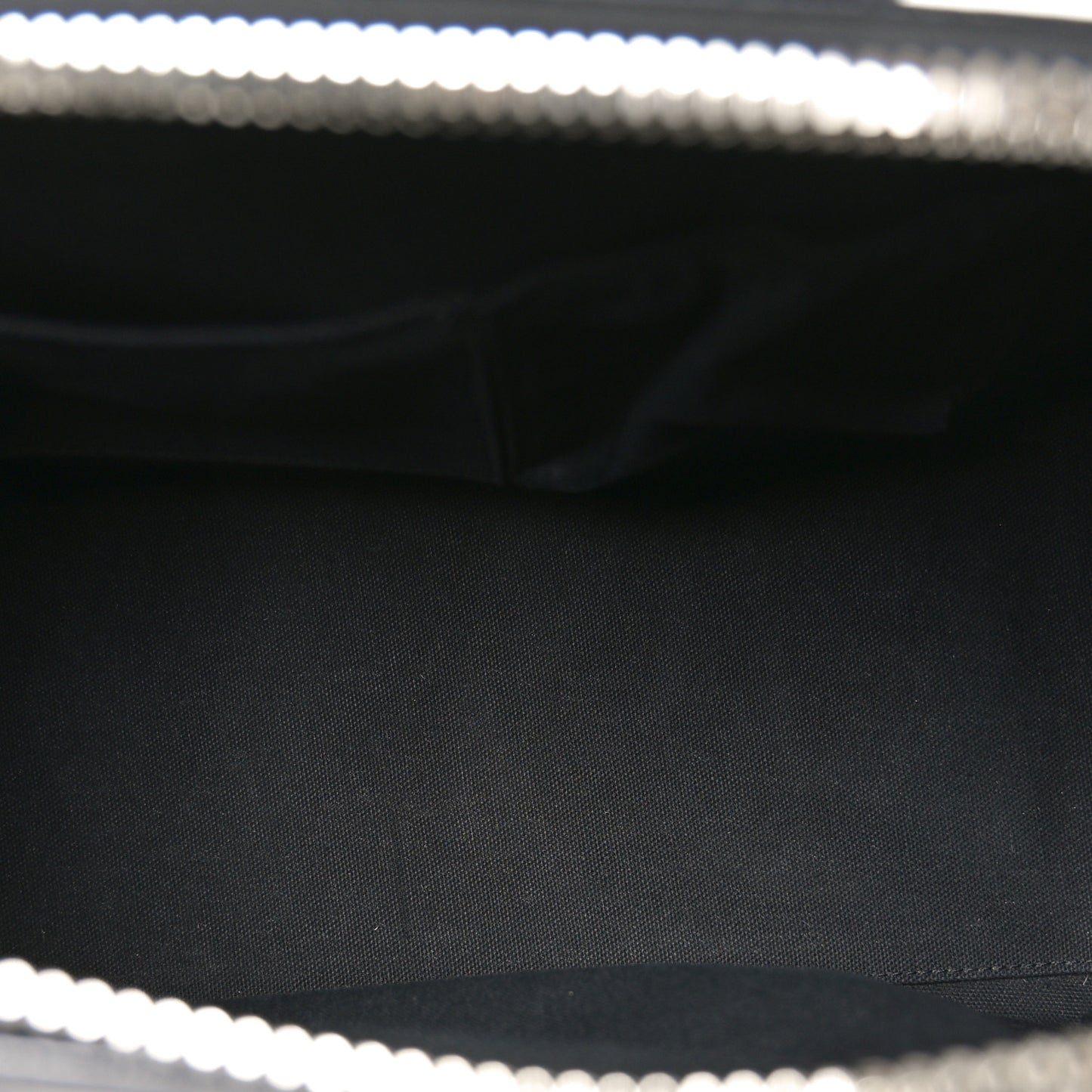 Shiny Lord Calfskin Medium Antigona Black