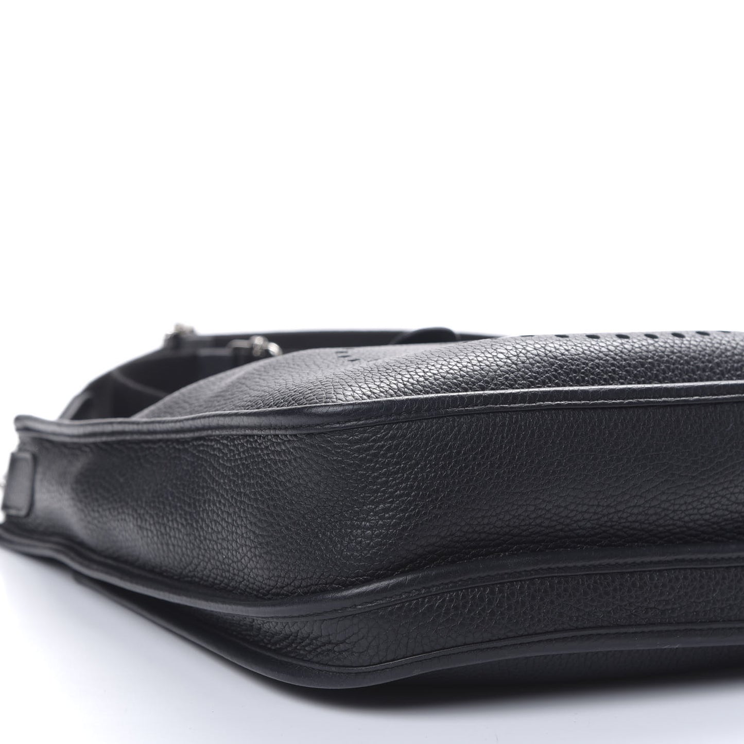 Taurillon Clemence Evelyne III PM Black