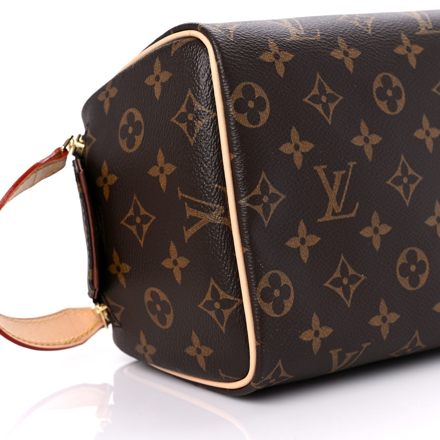 Louis Vuitton Monogram Dopp Kit Toilet Pouch 7 of 9
