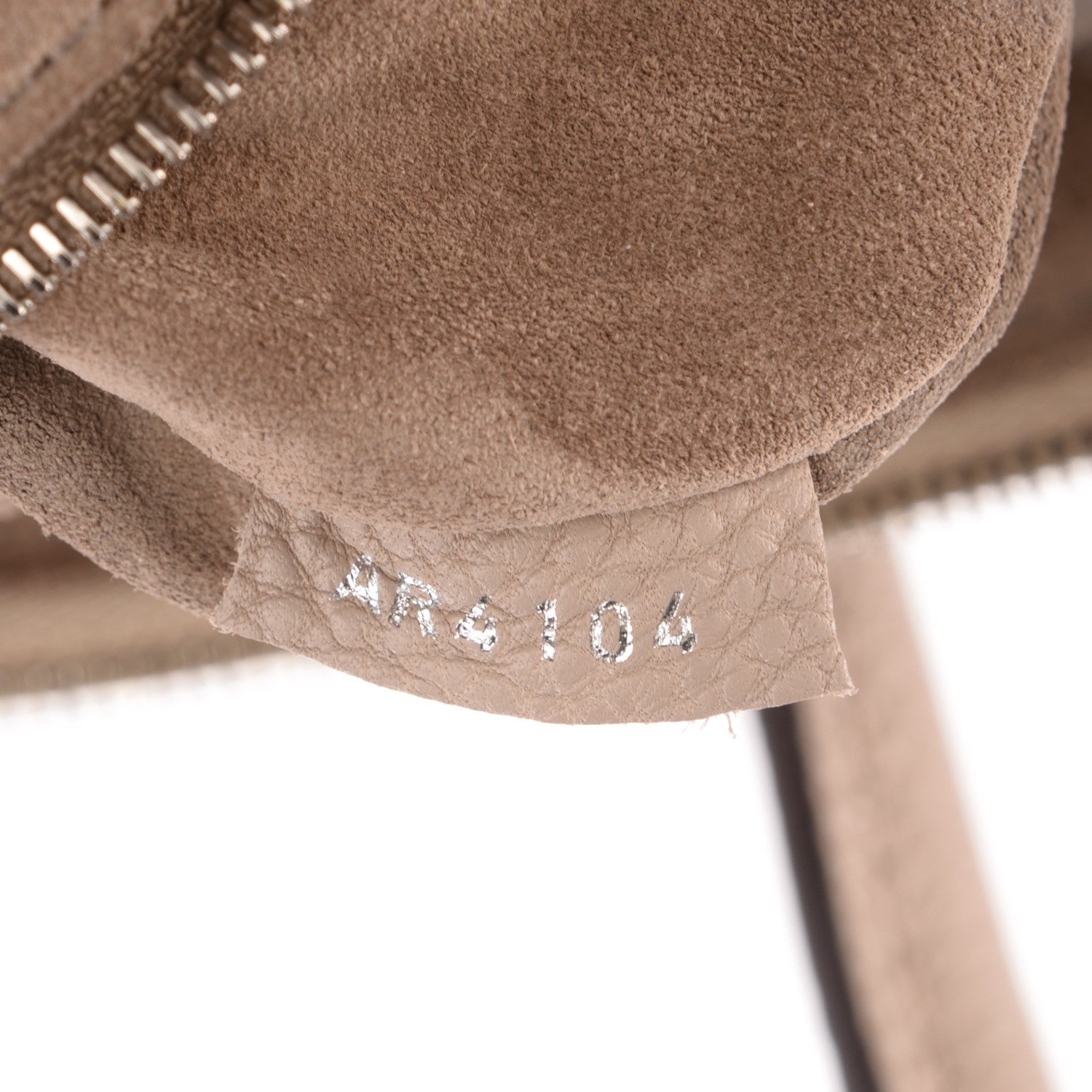 Louis Vuitton Veau Cachemire Soft Lockit MM Galet 7 of 7