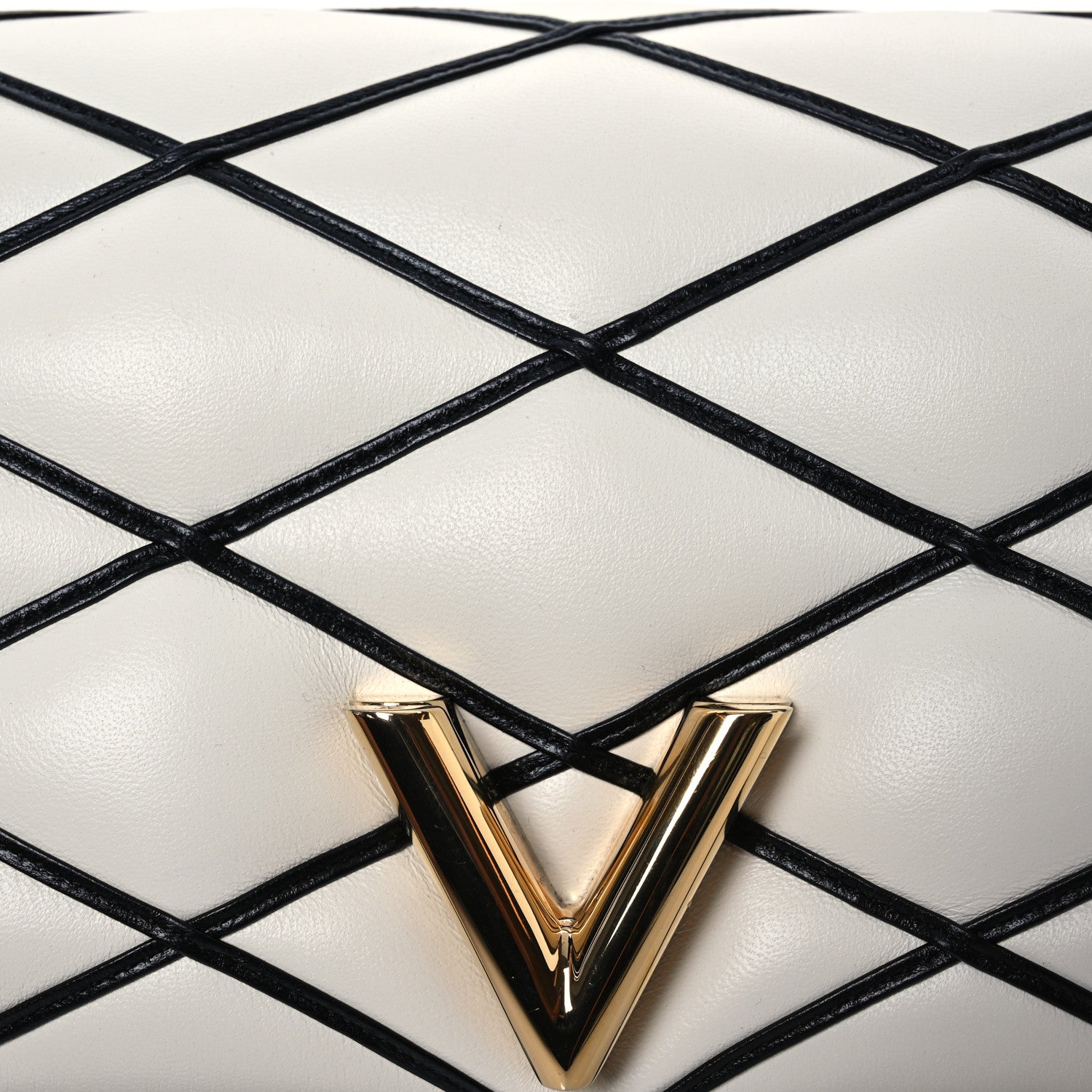 Louis Vuitton Lambskin Malletage Top Handle GO-14MM White Black 9 of 15