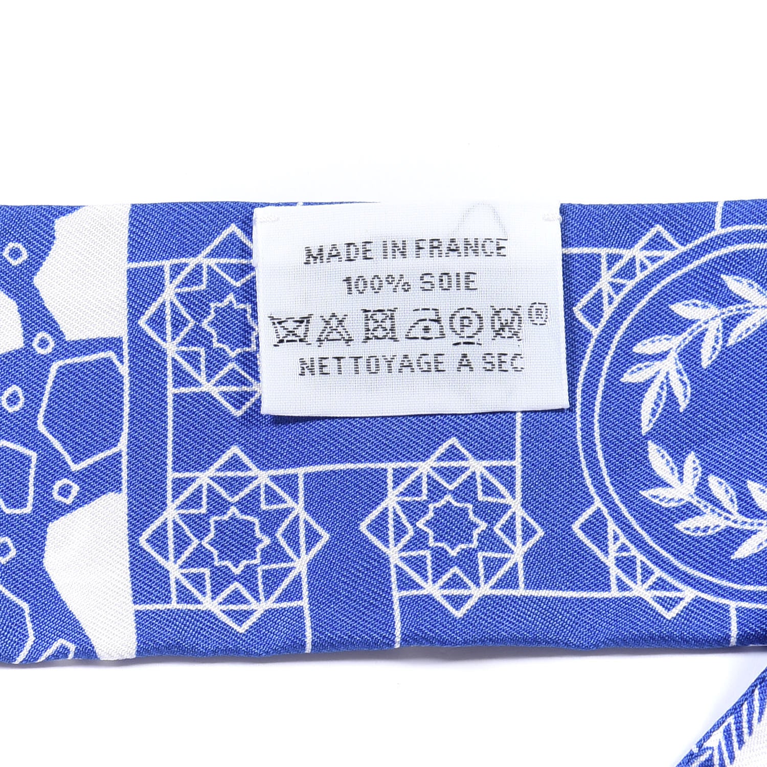 Hermes Silk La Danse Des Amazone Twilly Bleu Moyen White 4 of 8