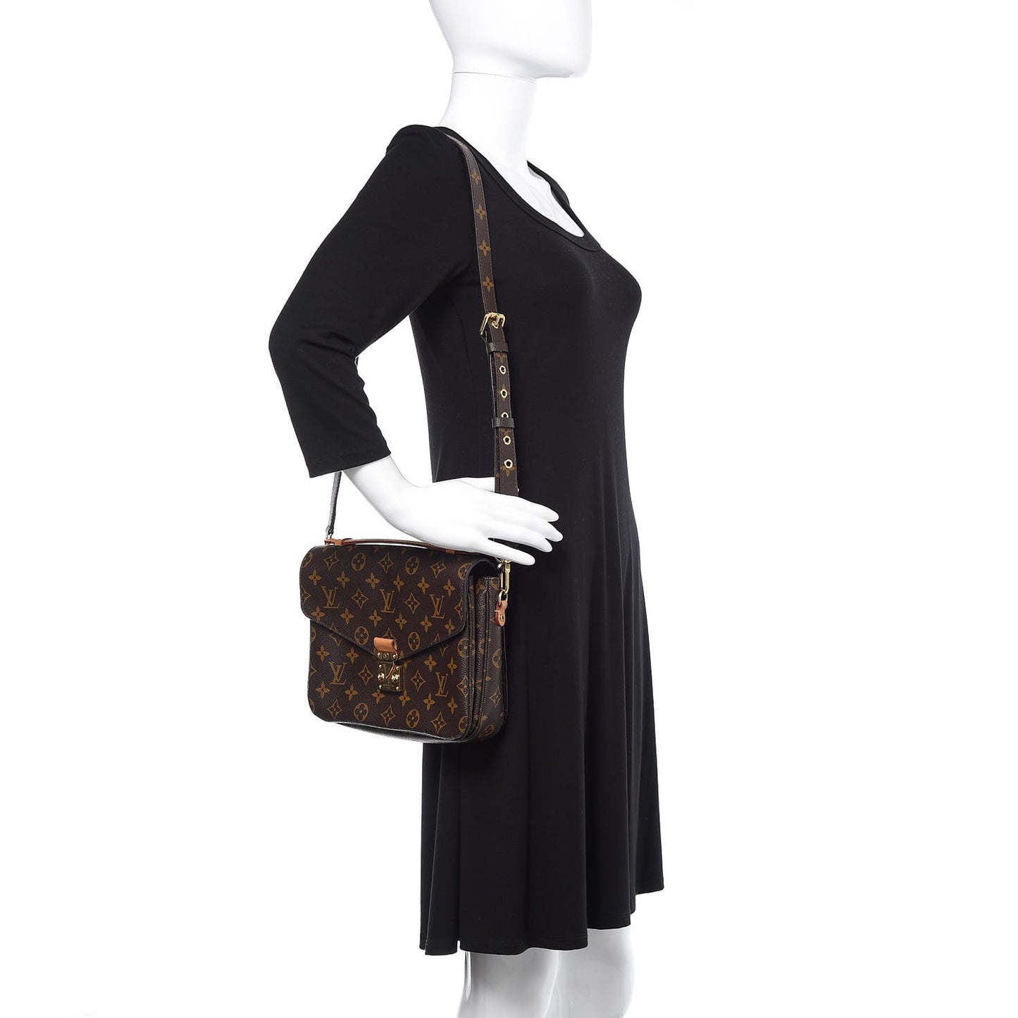 Monogram Pochette Metis