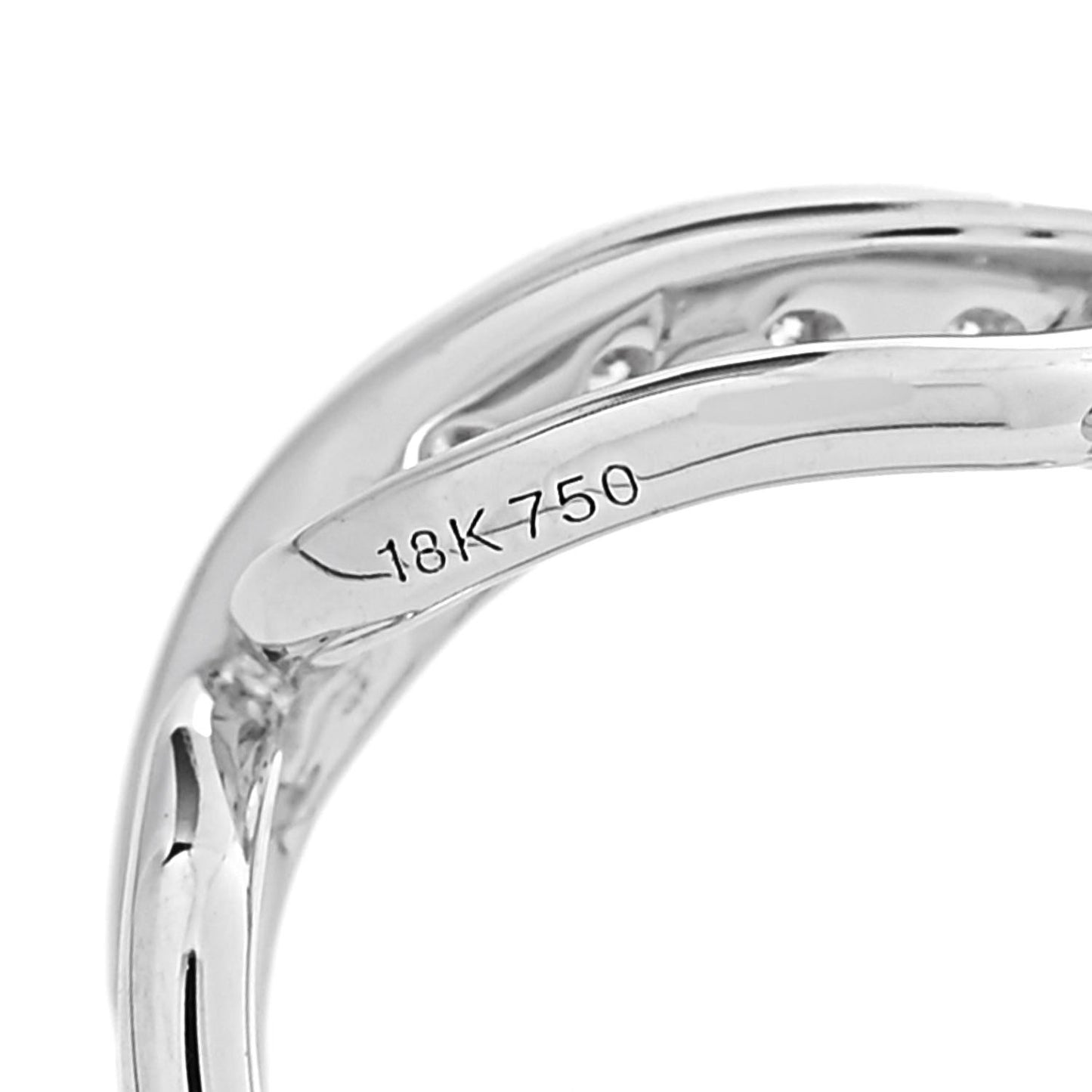 18K White Gold Yellow White Diamond 1.75ctw Floral Ribbon Brooch