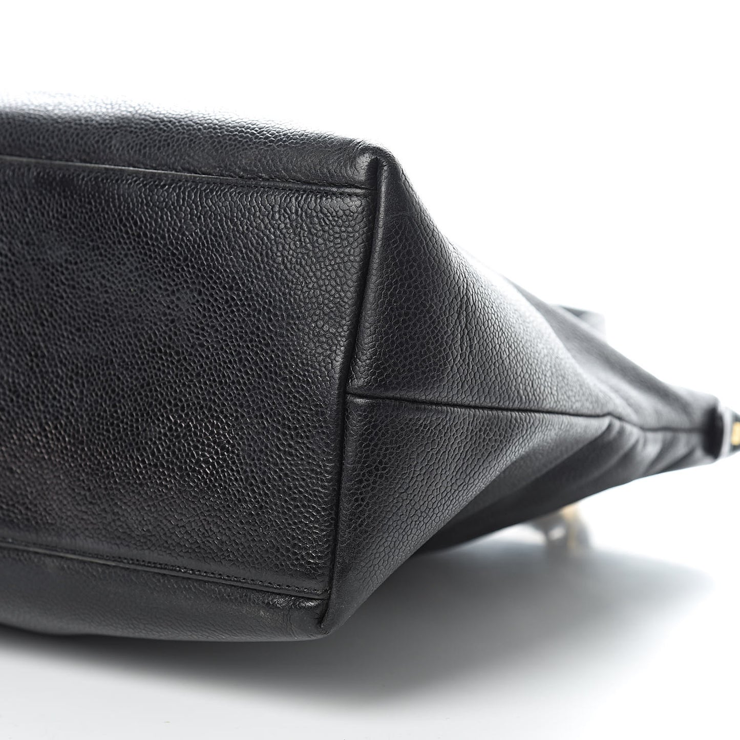 Caviar Large CC Shoulder Bag Black